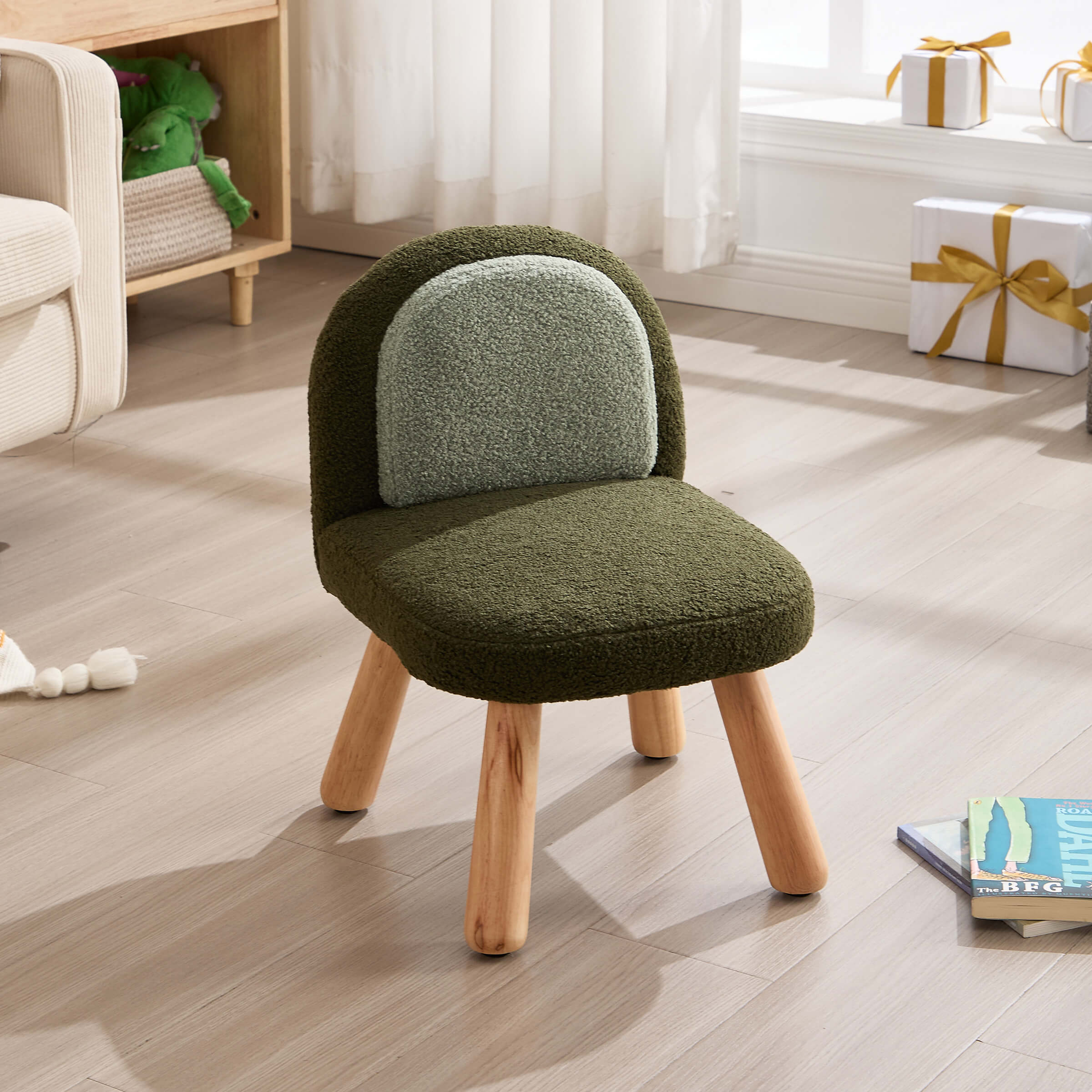 KMAX Soft Round Shape Sherpa Kids Chair - 4016KC