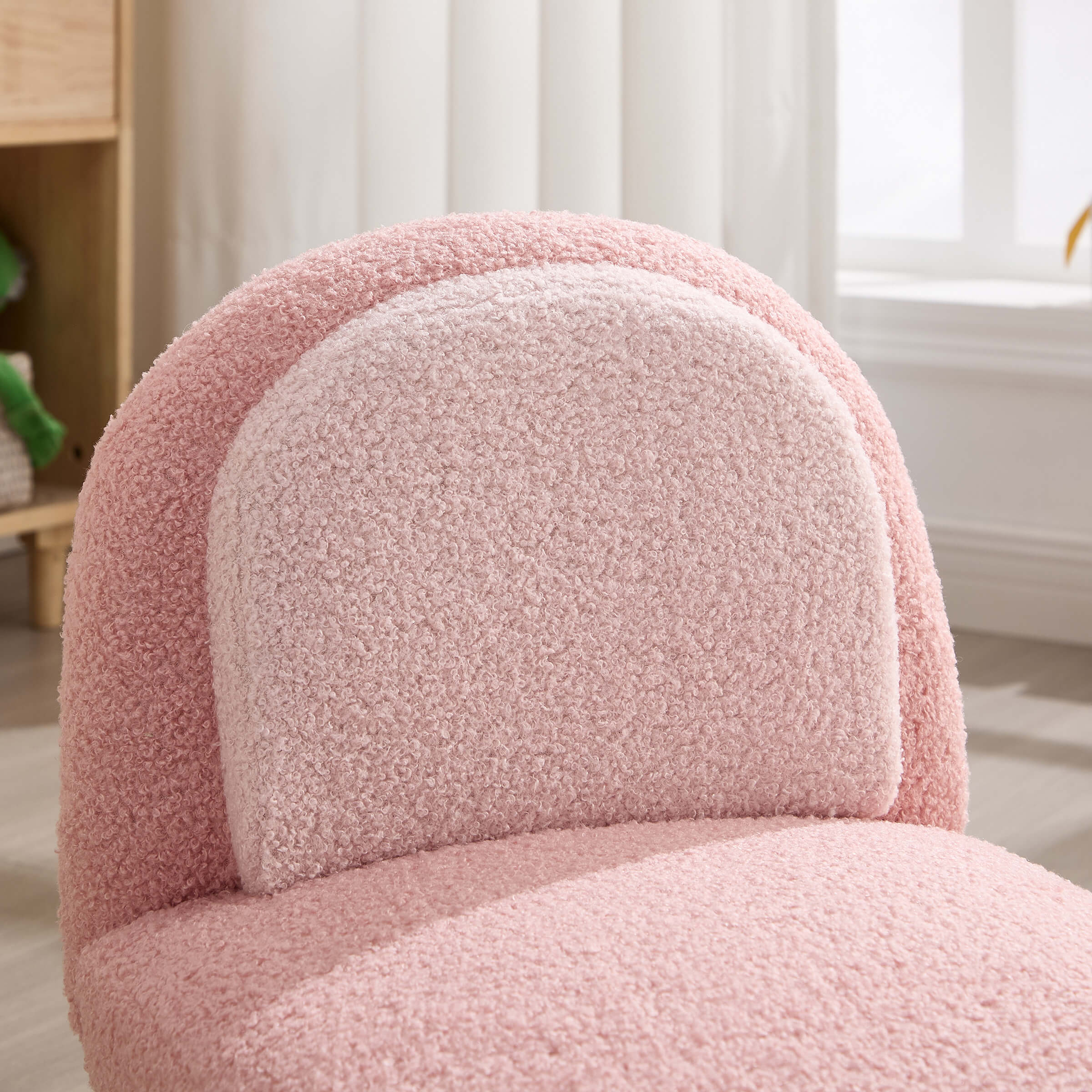 KMAX Soft Round Shape Sherpa Kids Chair - 4016KC