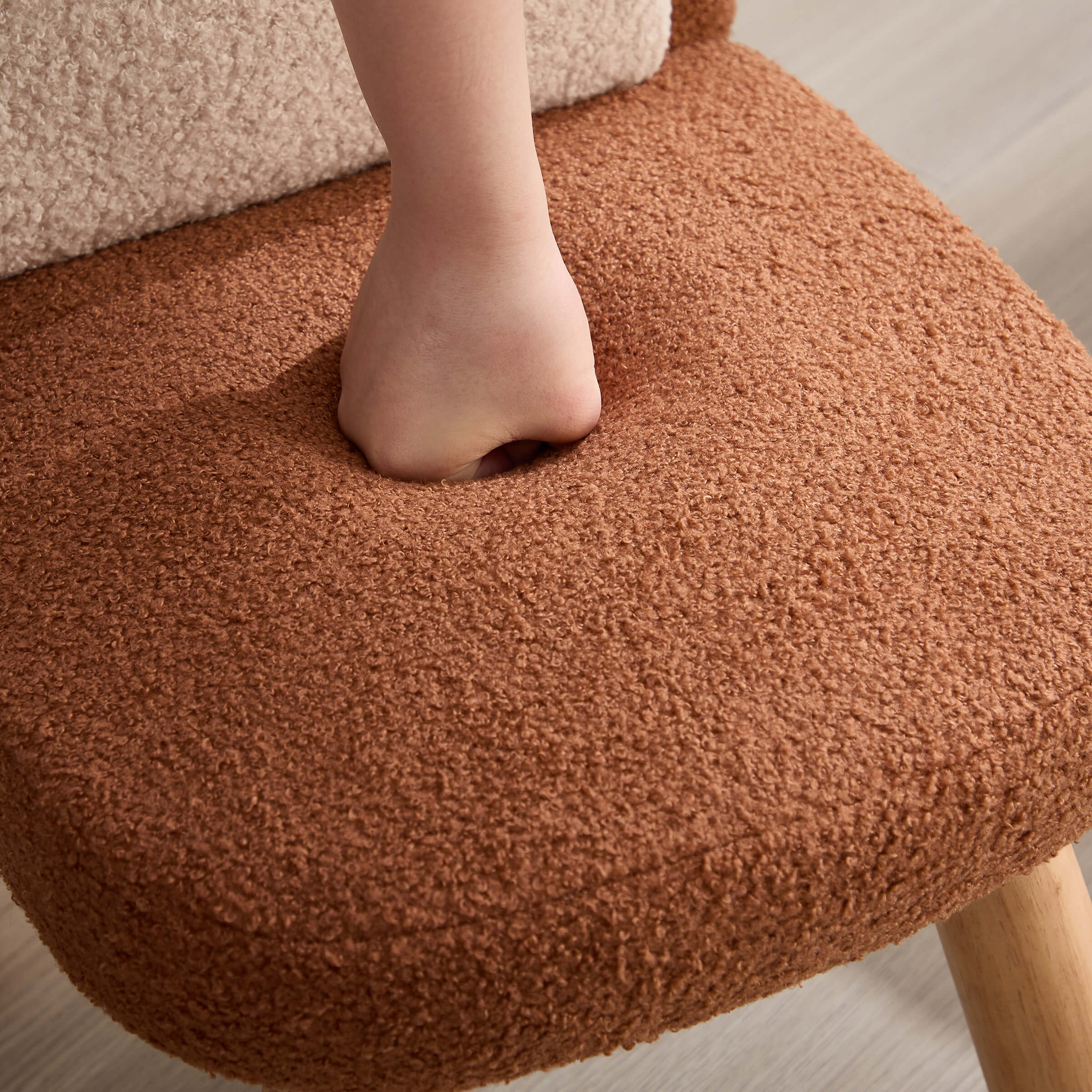 KMAX Soft Round Shape Sherpa Kids Chair - 4016KC