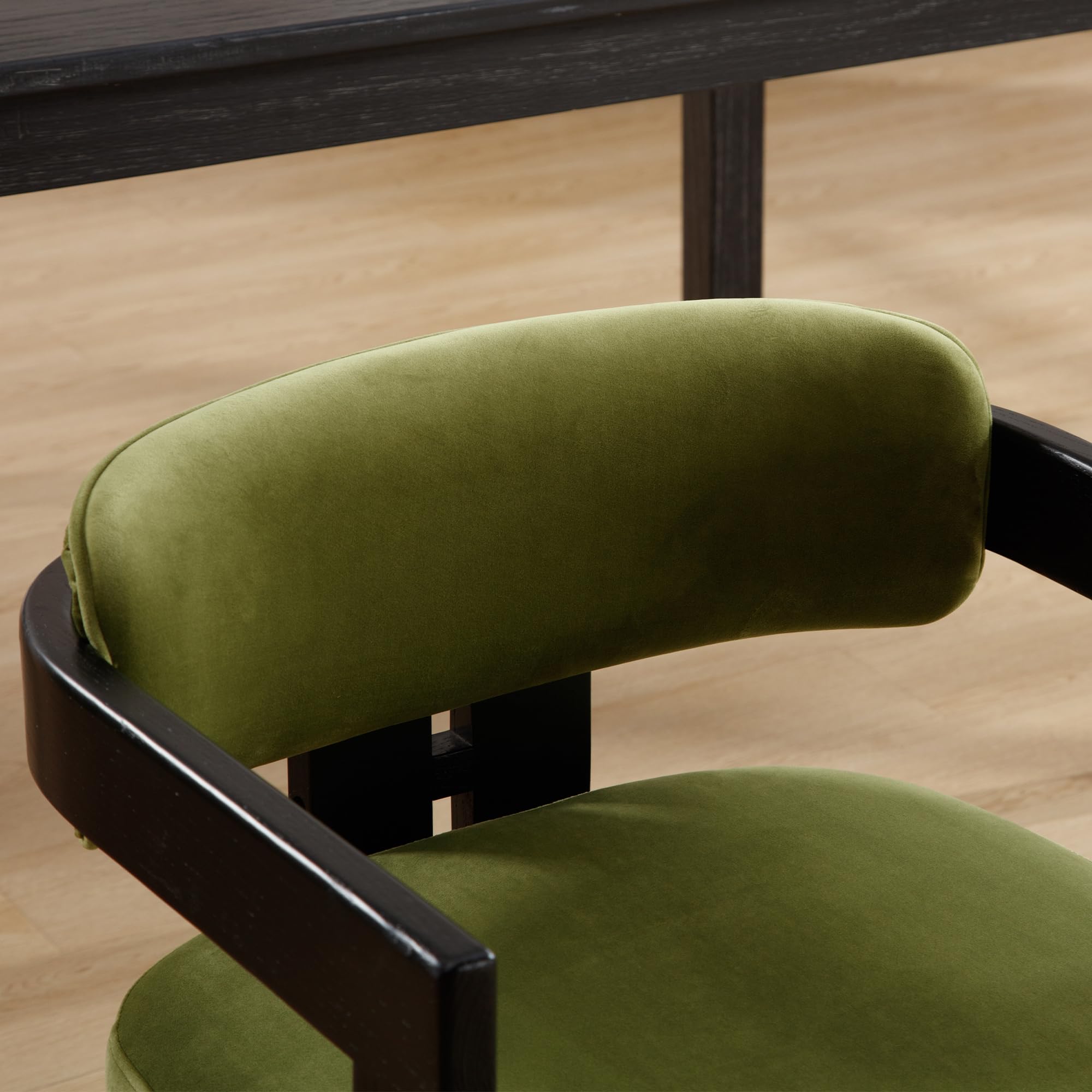 Janoray Farmhouse Dining Chairs Set of 2 - 23905DC