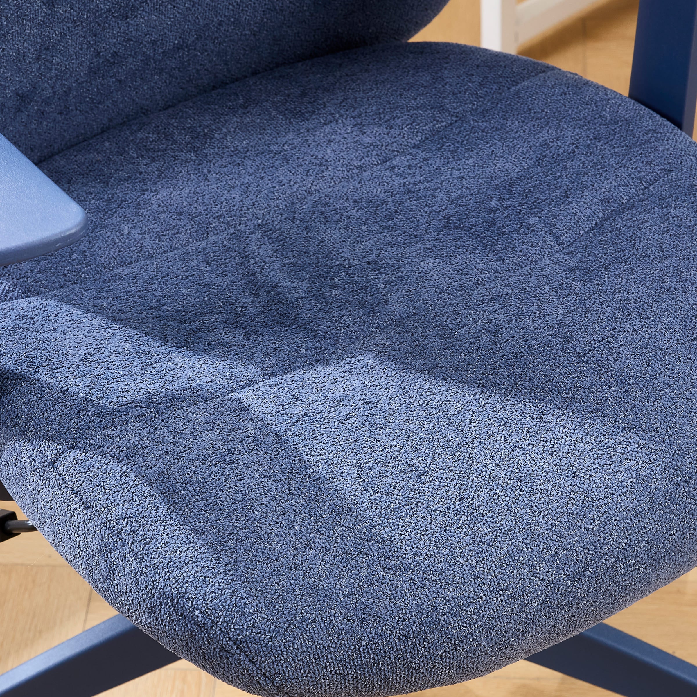 Kmax Adjustable Rolling Desk Chair with Armrest - X259OC