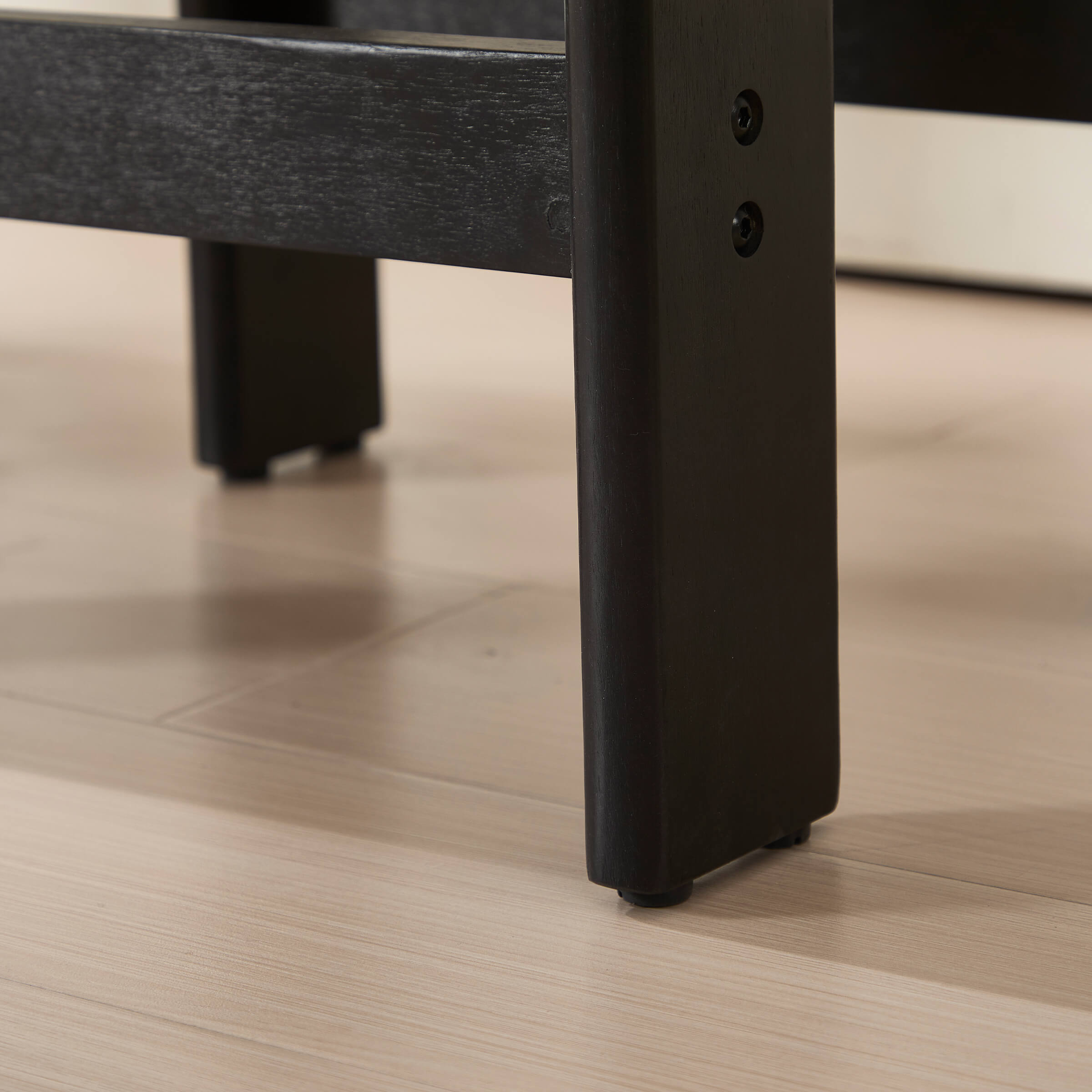 CIMOTA 26-inch Farmhouse Saddle Seat Bar Stools Set of 2 - 5852CS