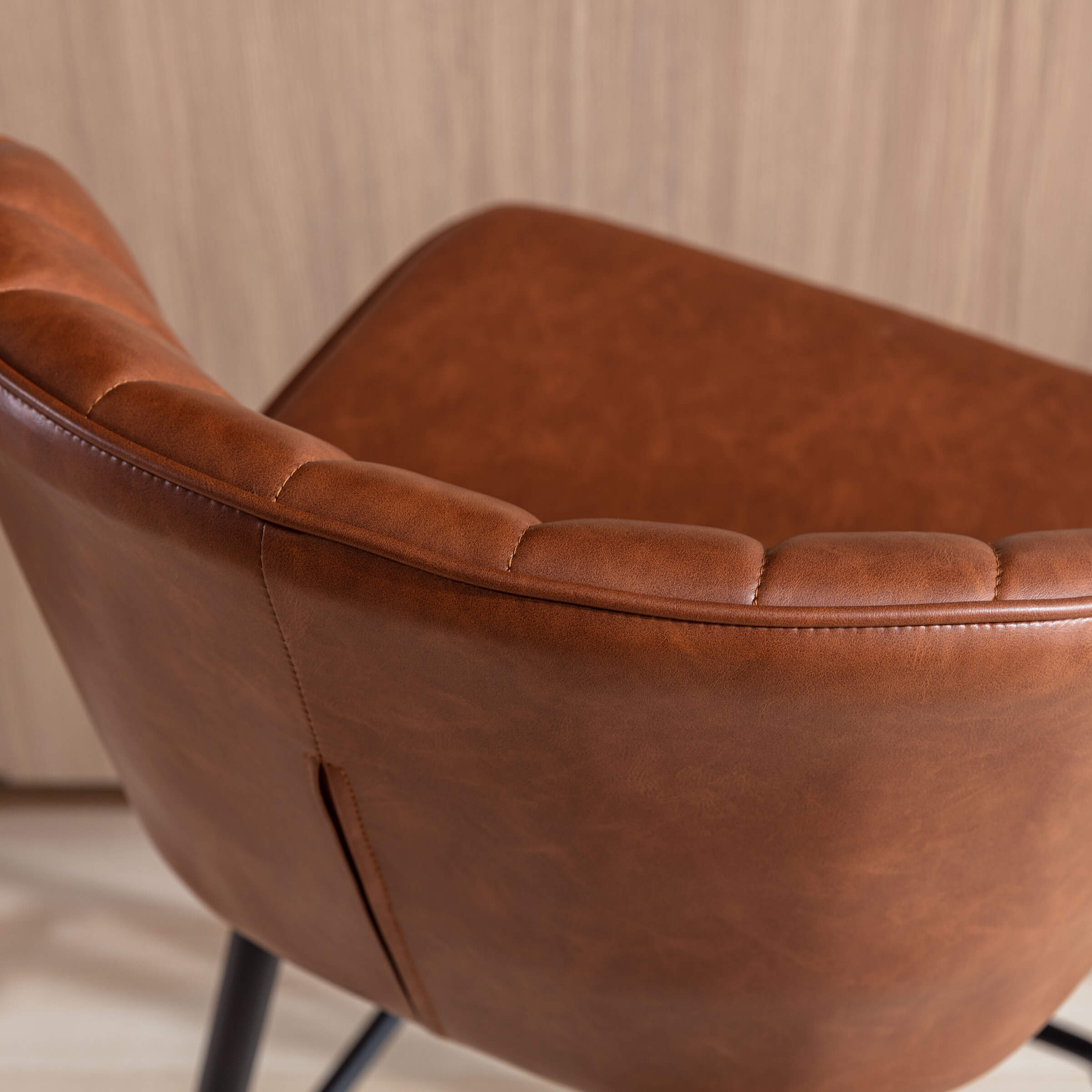 ROCITY Curved Back Counter Stools Set of 2 - 8684CS