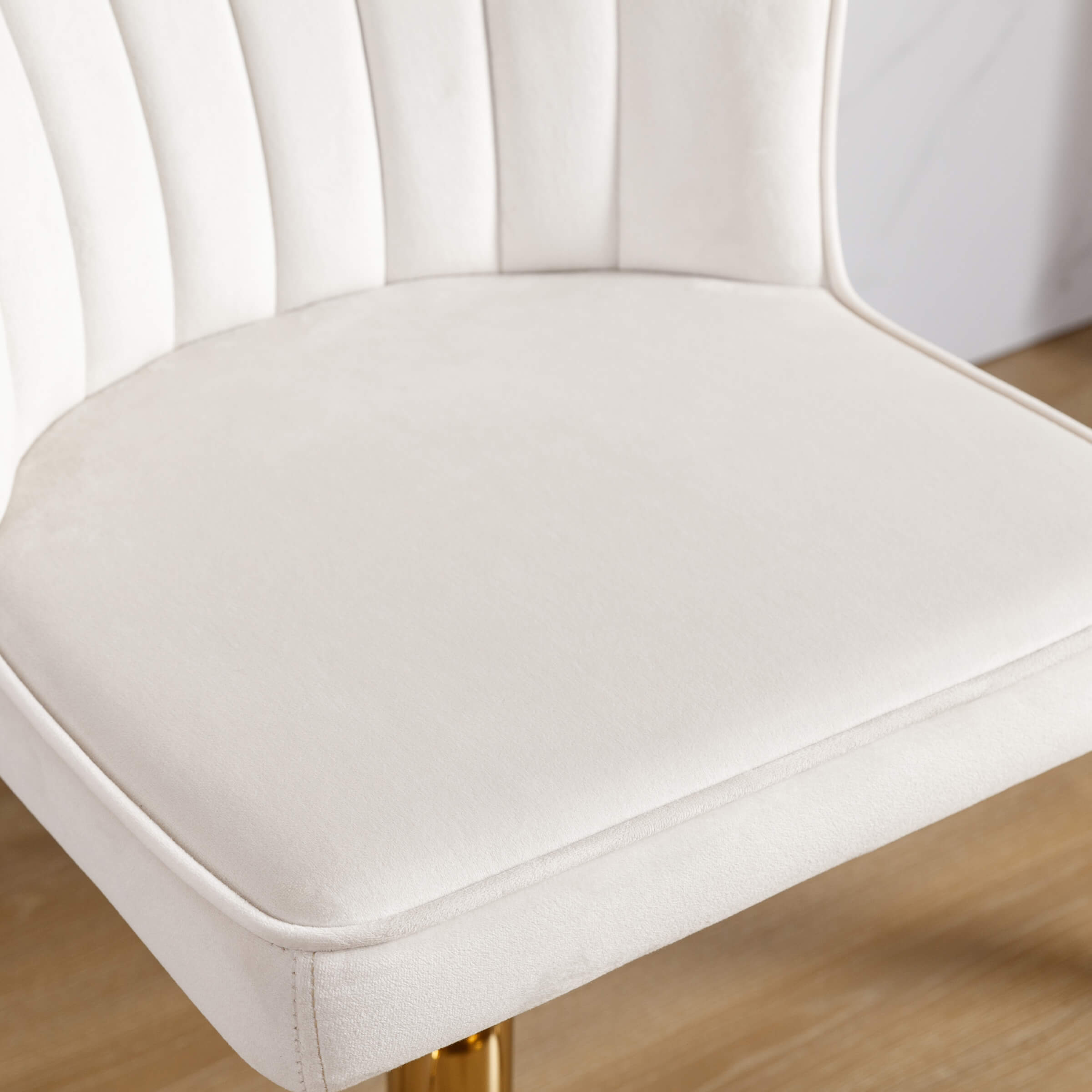 ROCITY Curved Back Counter Stools Set of 2 - 8684CS