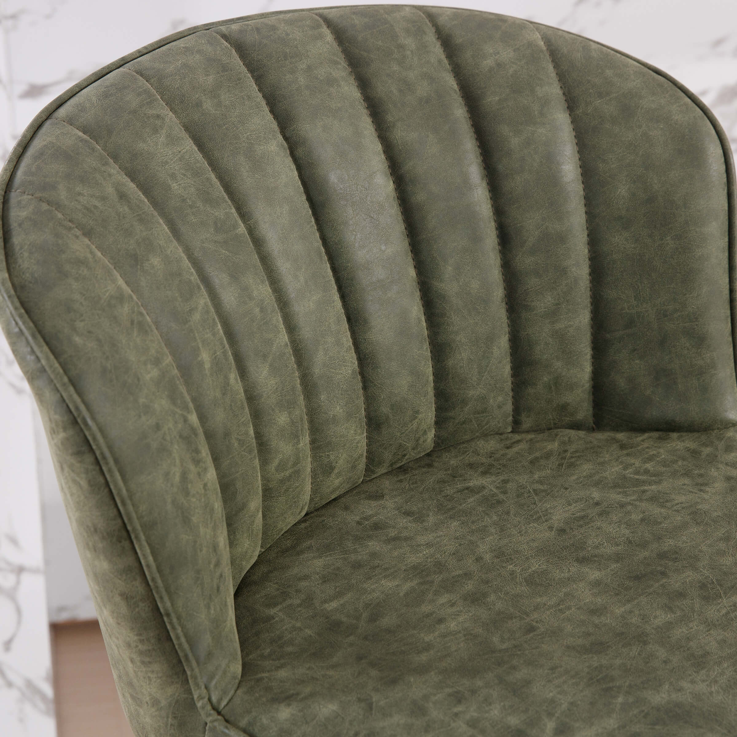 ROCITY Curved Back Counter Stools Set of 2 - 8684CS