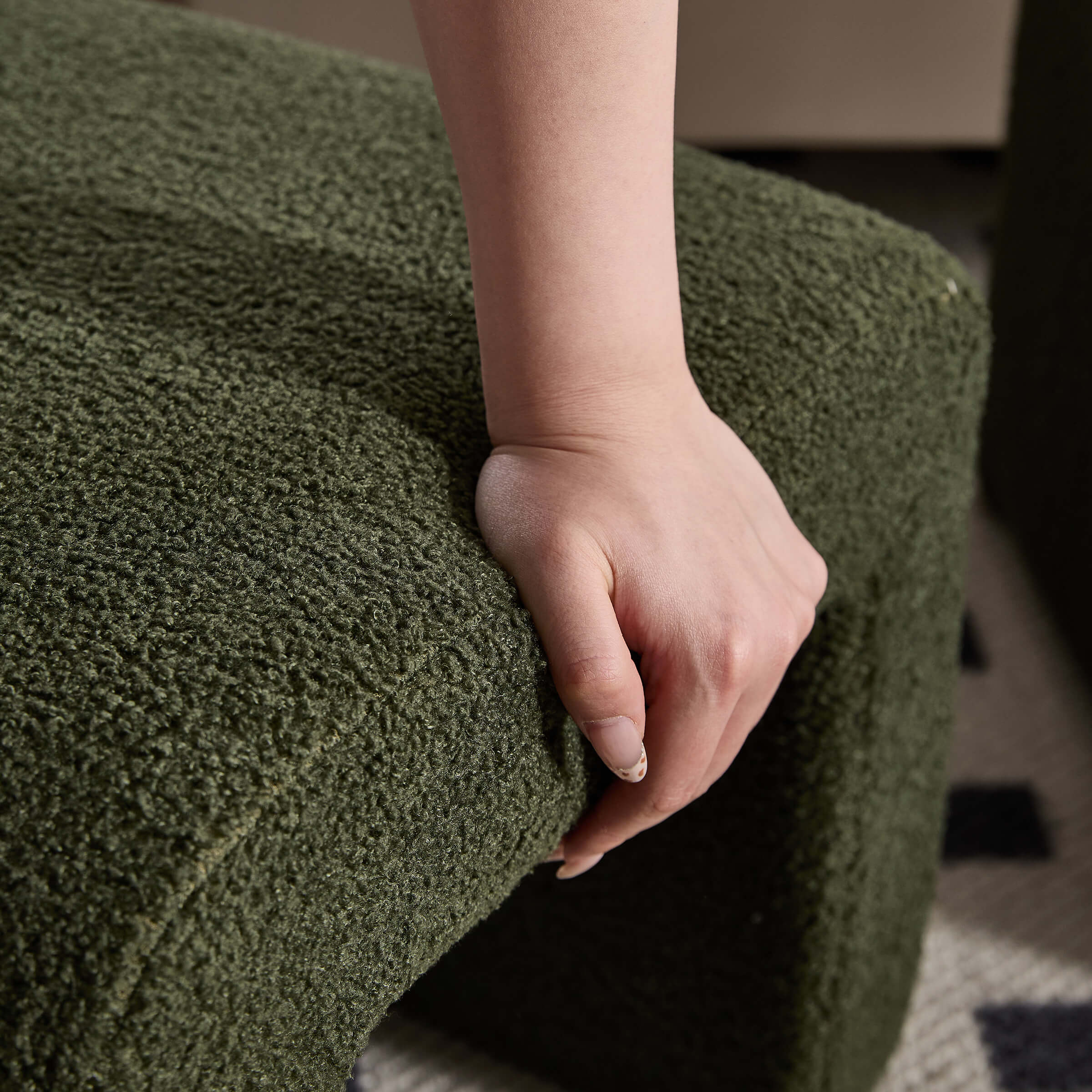 ROCITY Modern Boucle Bench White Sherpa Ottoman Bench Set of 3 - 1819