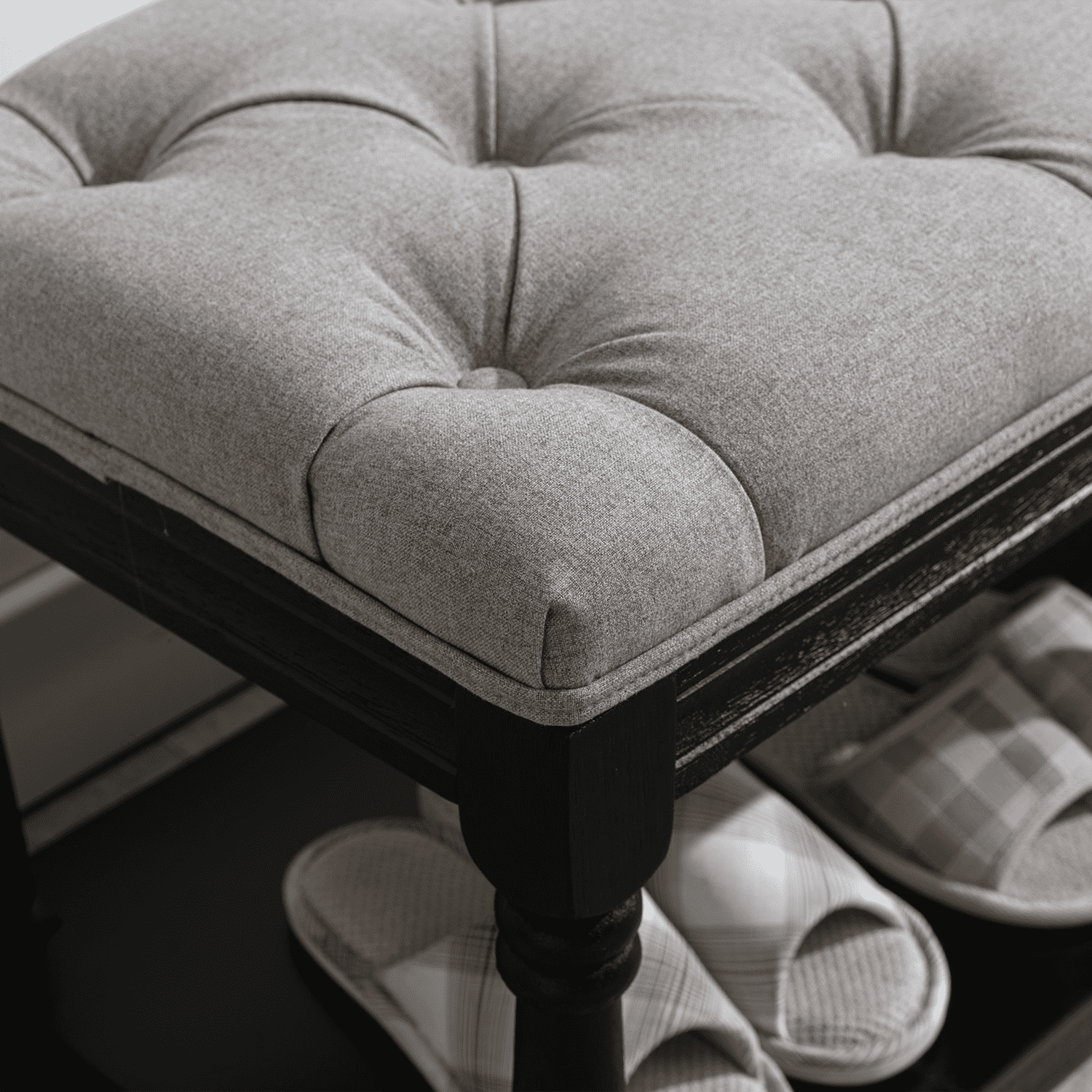 Mid Century Tufted Linen Upholstered Storage Bench - 2204BH