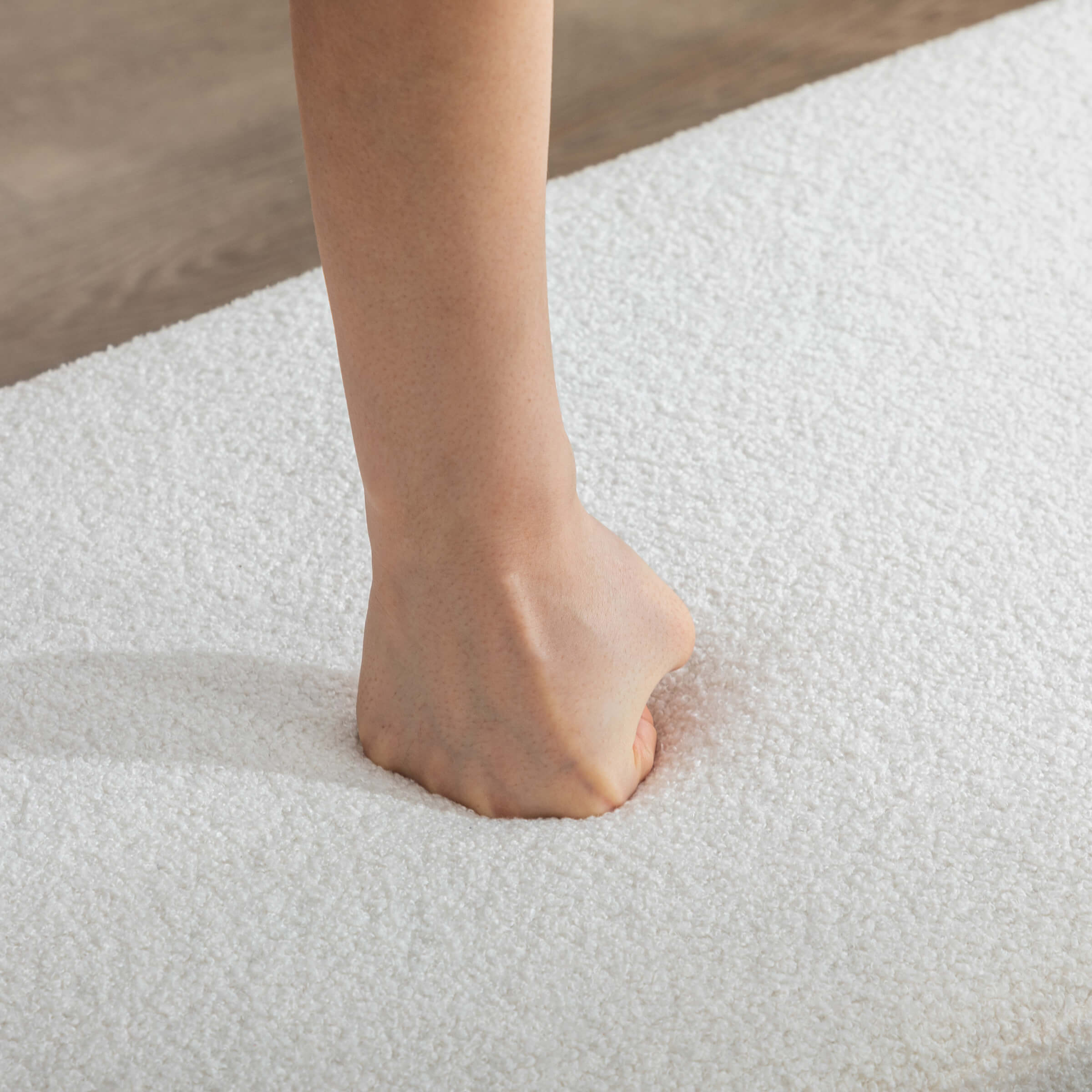 ROCITY 45" Comfy Upholstered Storage Bench - 2436BH