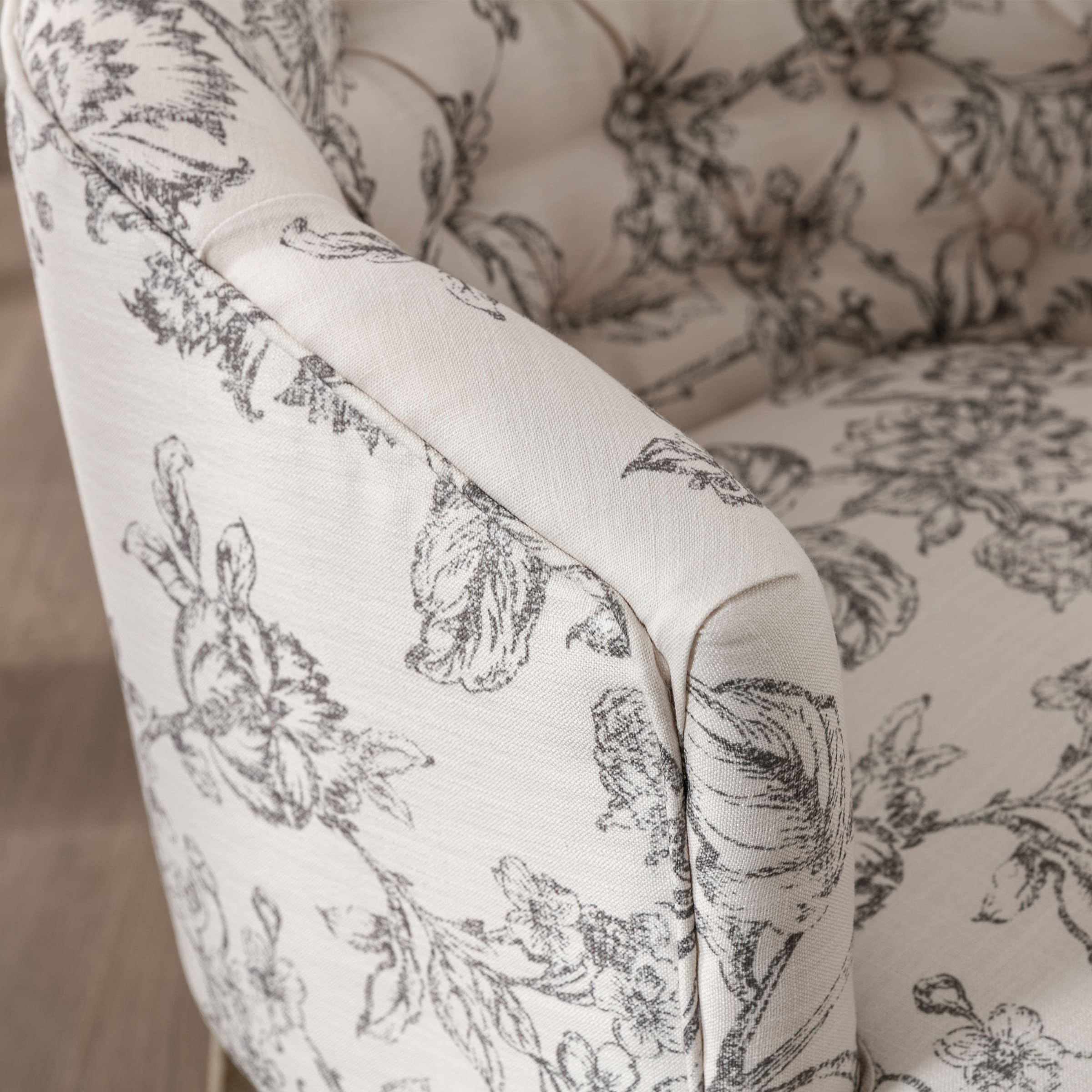 Janoray Tufted Back Dining Chairs Set of 2 - 1946DC