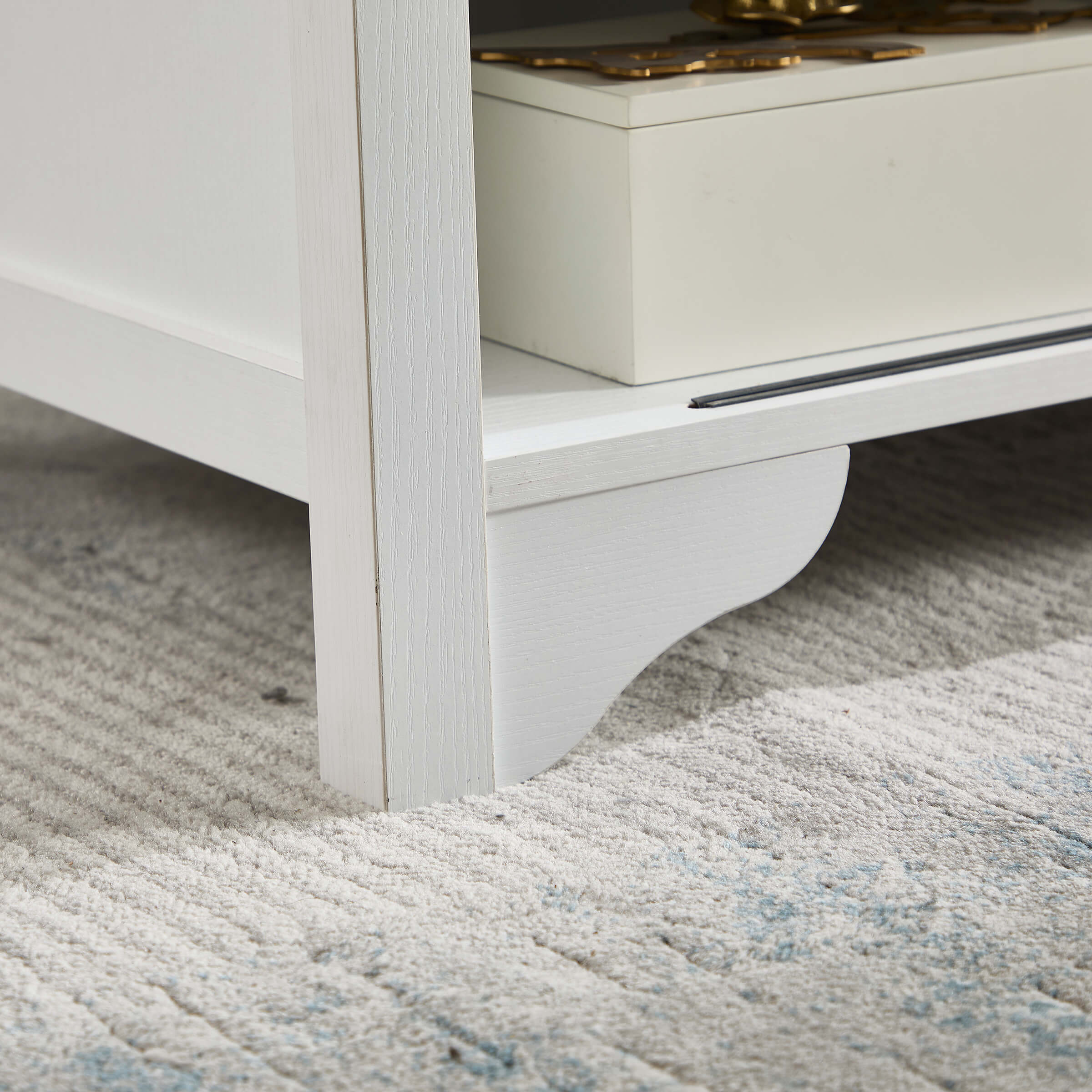 Kmax Farmhouse Hidden Storage and Sliding Barn Door - XX161CB