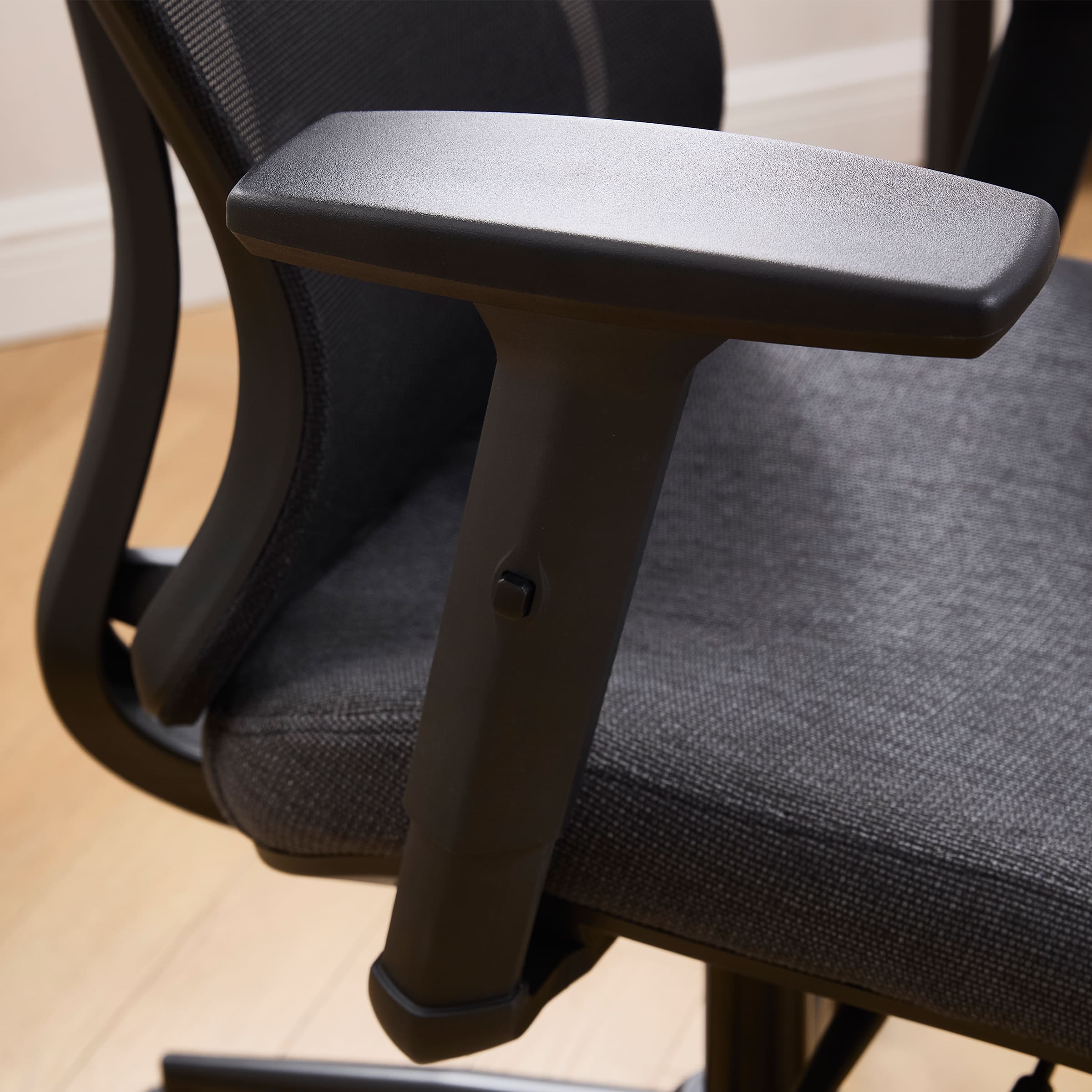 Kmax Office Desk Chair with Lumbar Support - X913OC
