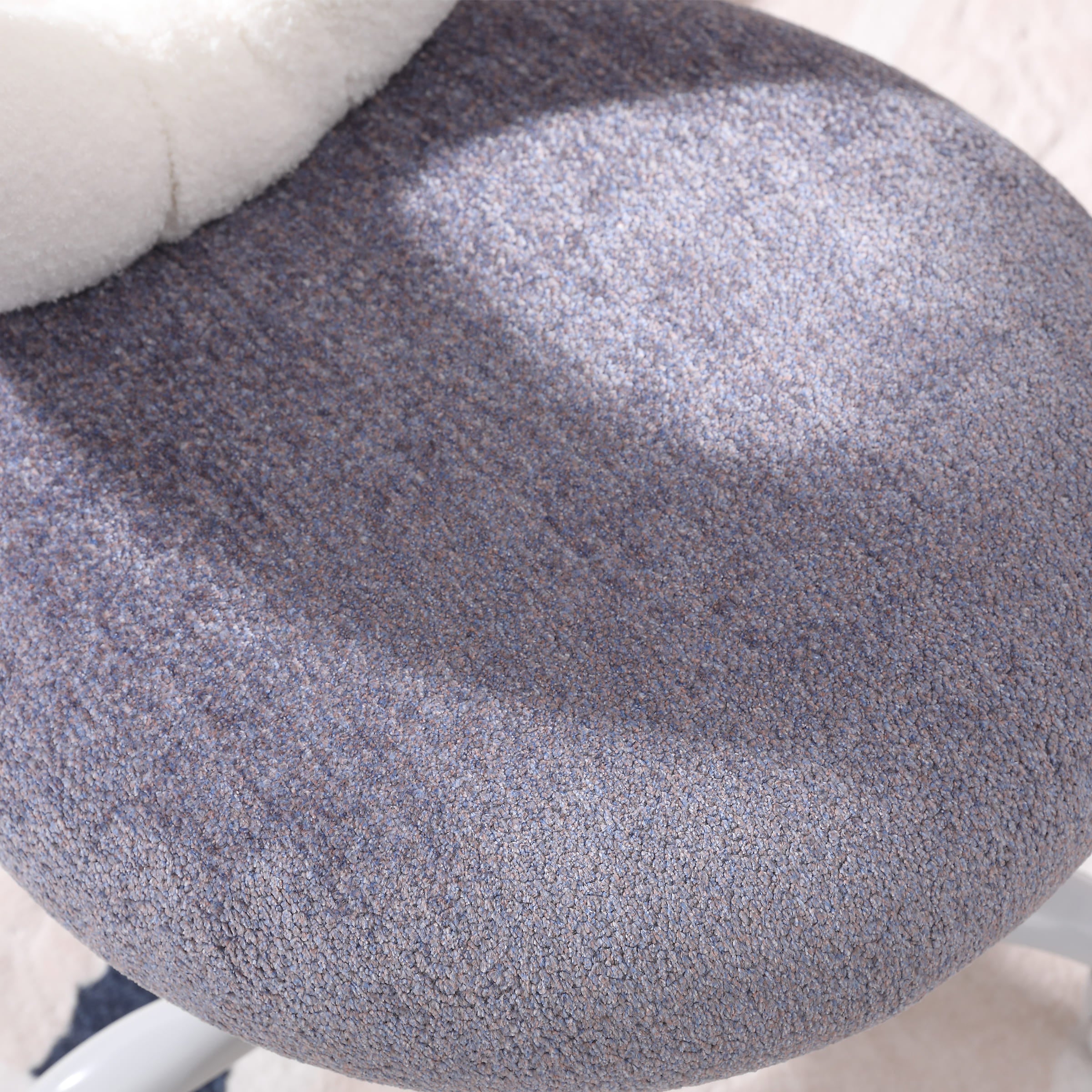 ROCITY Adjustable Rolling Kids Desk Chair with Heart-Shape Back - 7002KC