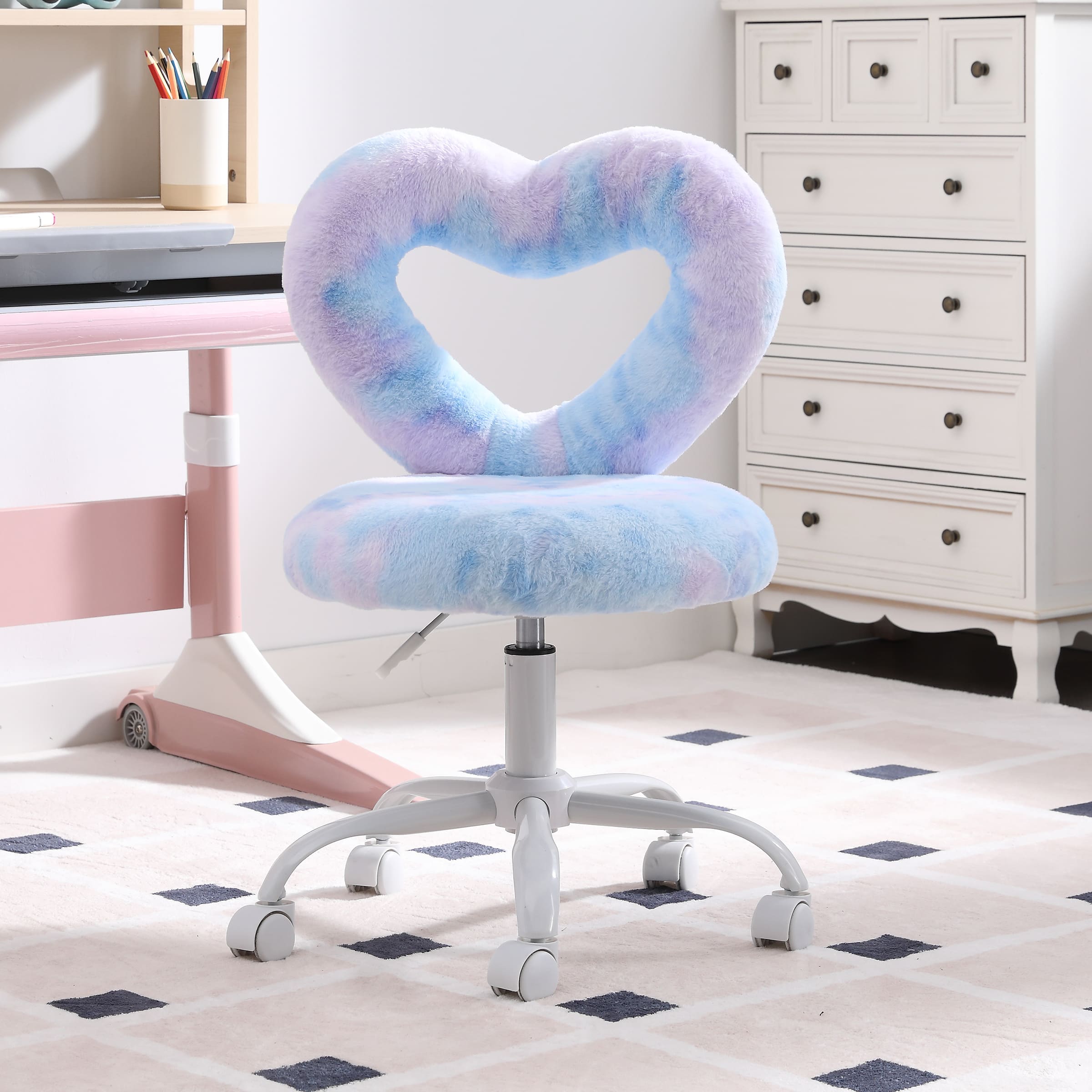 ROCITY Adjustable Rolling Kids Desk Chair with Heart-Shape Back - 7002KC