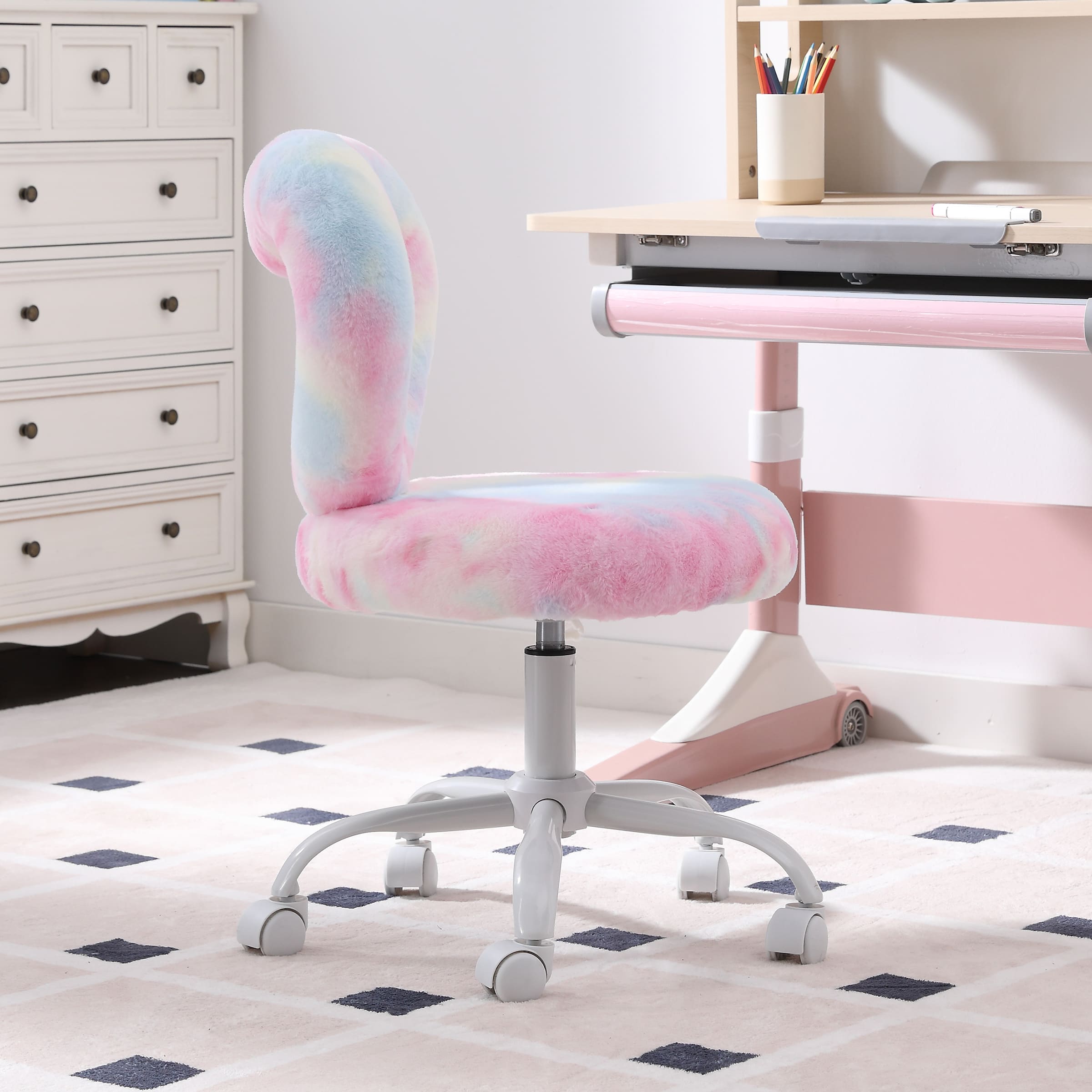 ROCITY Adjustable Rolling Kids Desk Chair with Heart-Shape Back - 7002KC
