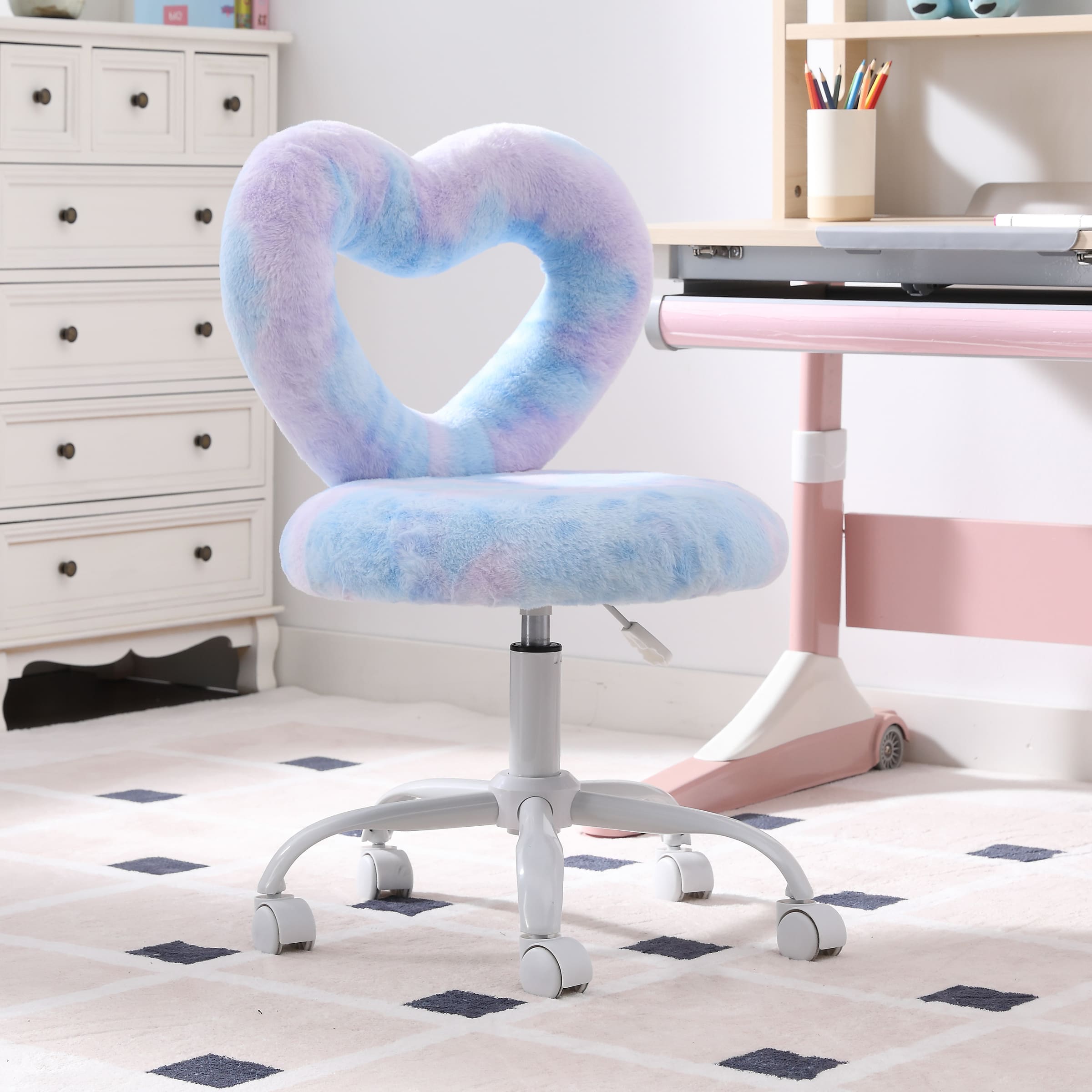 ROCITY Adjustable Rolling Kids Desk Chair with Heart-Shape Back - 7002KC