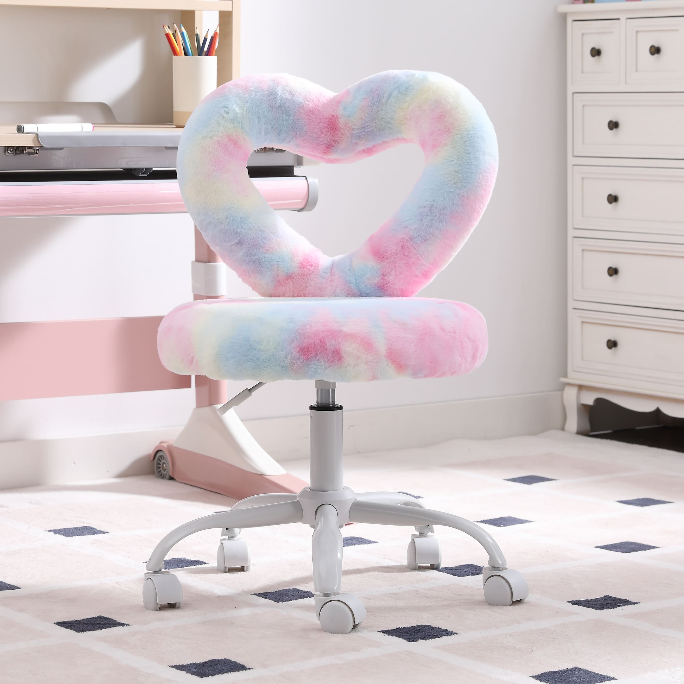 ROCITY Adjustable Rolling Kids Desk Chair with Heart-Shape Back - 7002KC