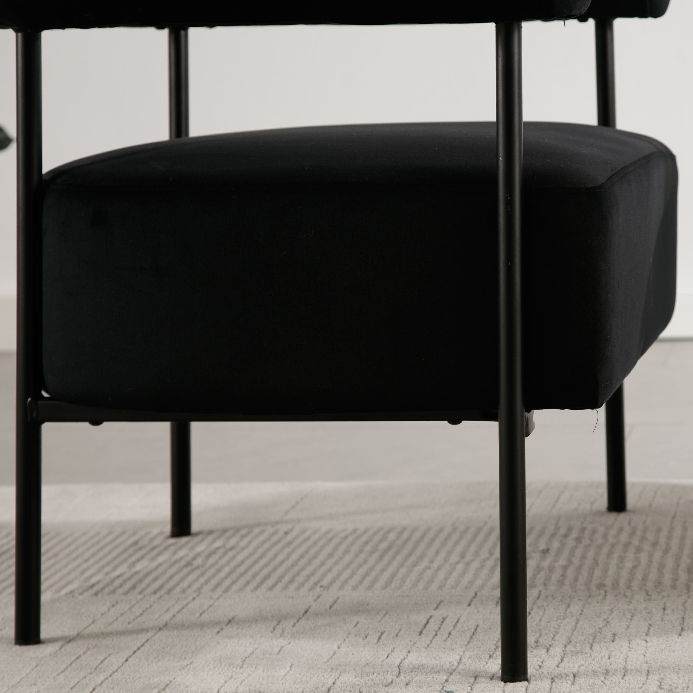 ROCITY C-shaped Back Accent Chair 1 PCS - 10080AC