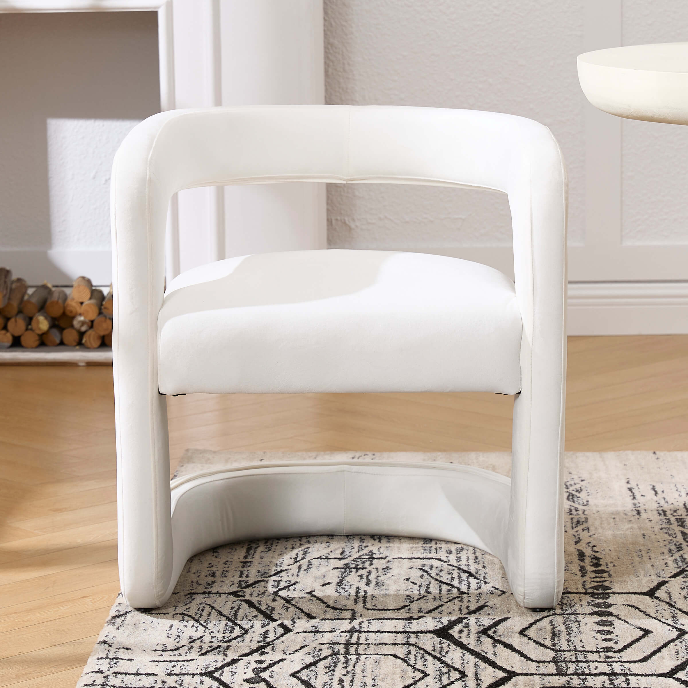 ROCITY Modern Barrel Dining Room Chair 1 PCS - 10063DC