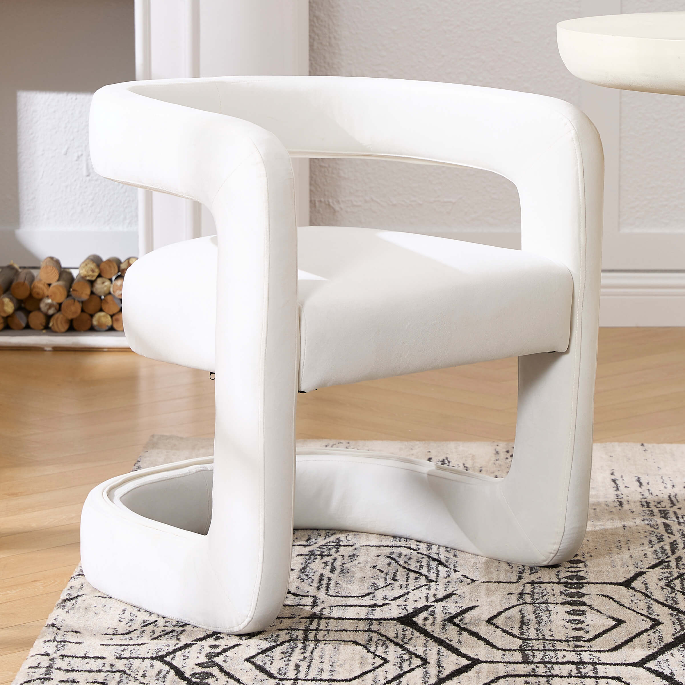 ROCITY Modern Barrel Dining Room Chair 1 PCS - 10063DC