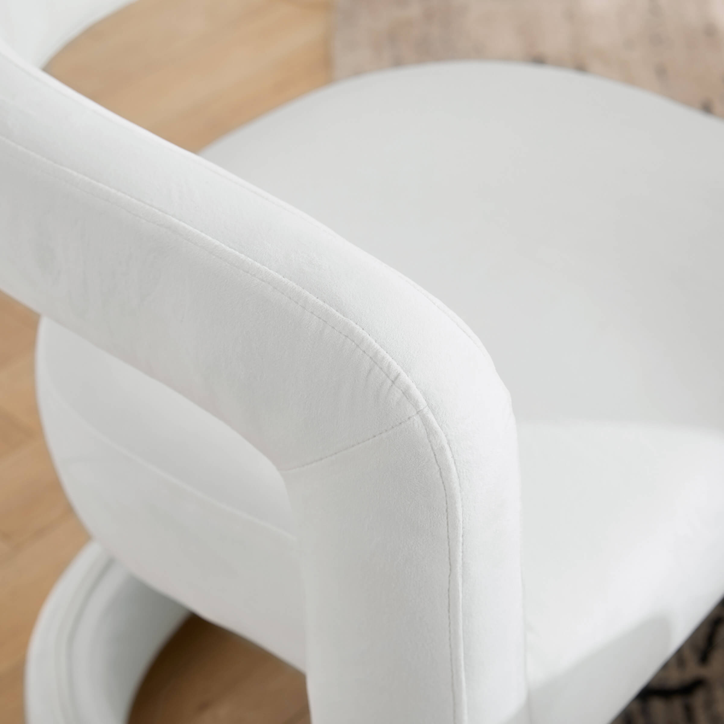 ROCITY Modern Barrel Dining Room Chair 1 PCS - 10063DC