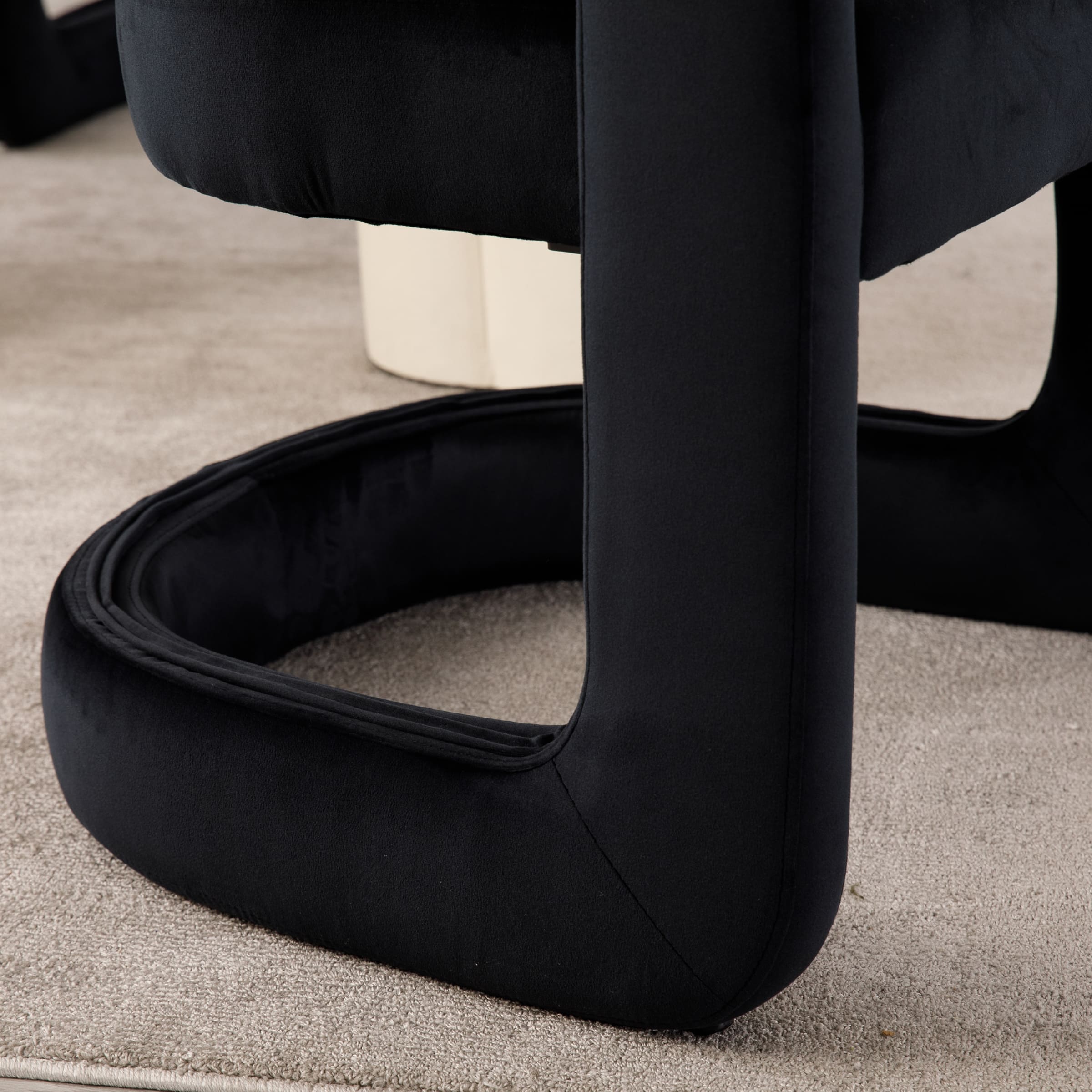 ROCITY Modern Barrel Dining Room Chair 1 PCS - 10063DC