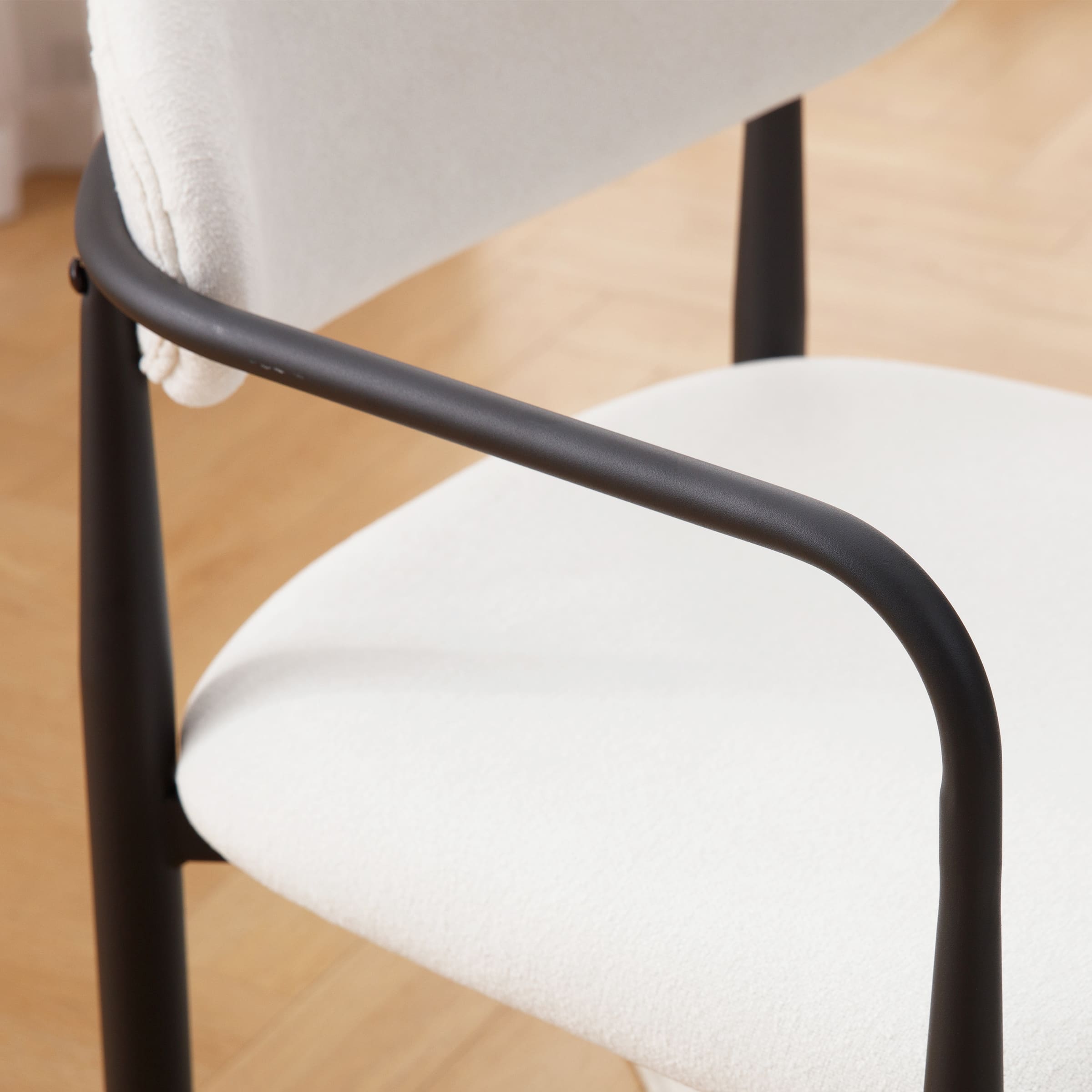 ROCITY Modern White Dining Chairs Set of 2 - 91644DC