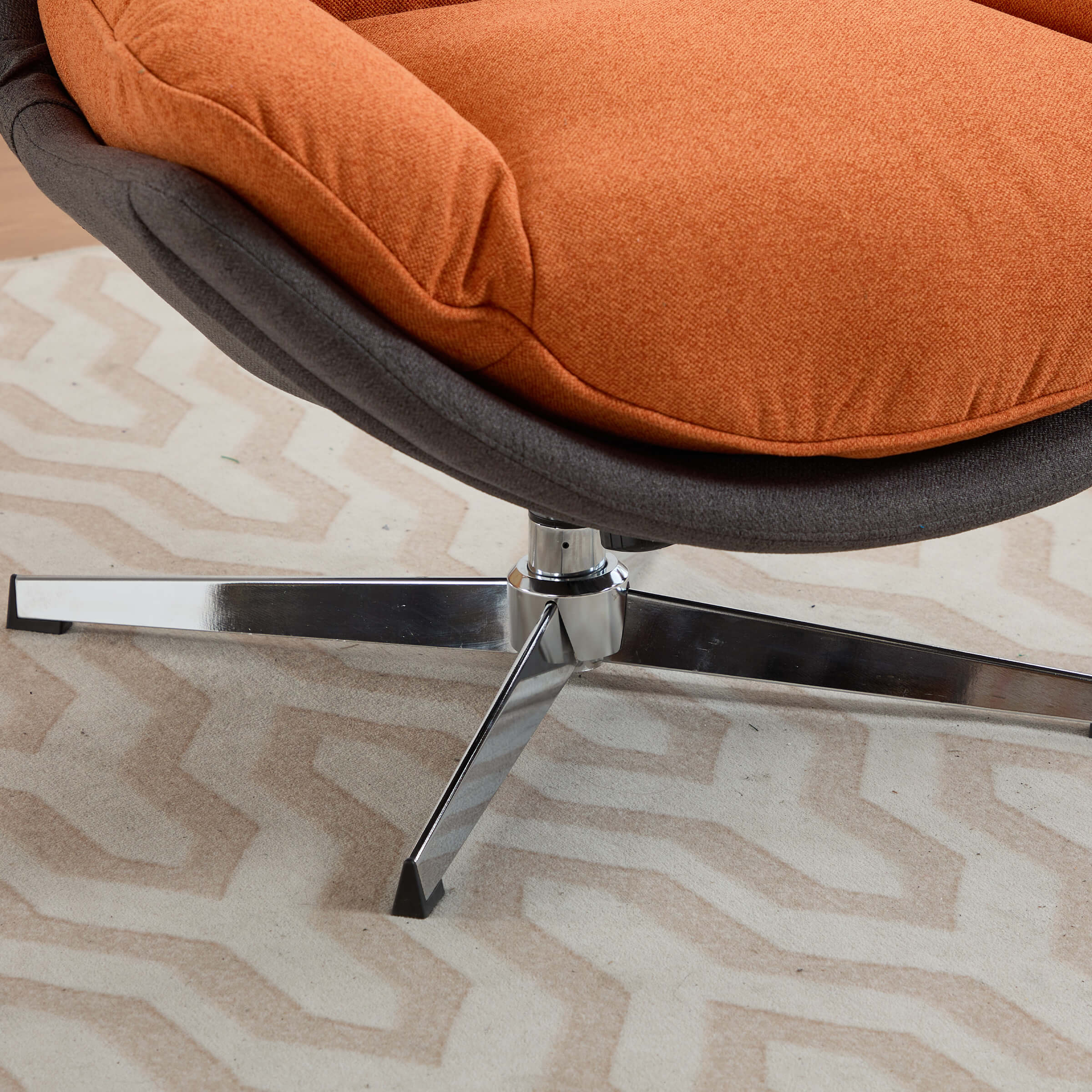 ROCITY Swivel Lounge Accent Chair 1 PCS - 18118AC