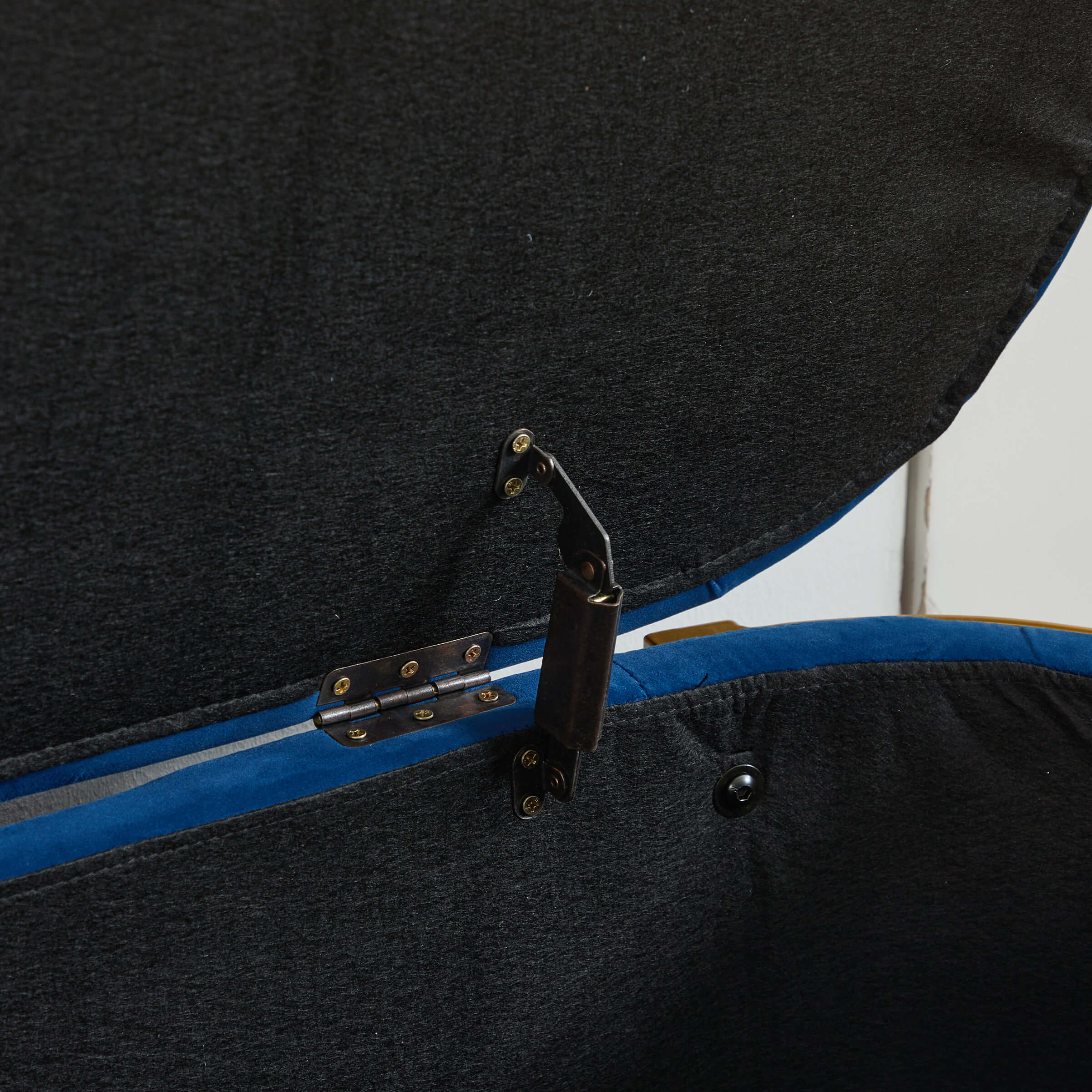 ZH4YOU 48”W Storage Bench Ottoman End of Bed - 5001BH