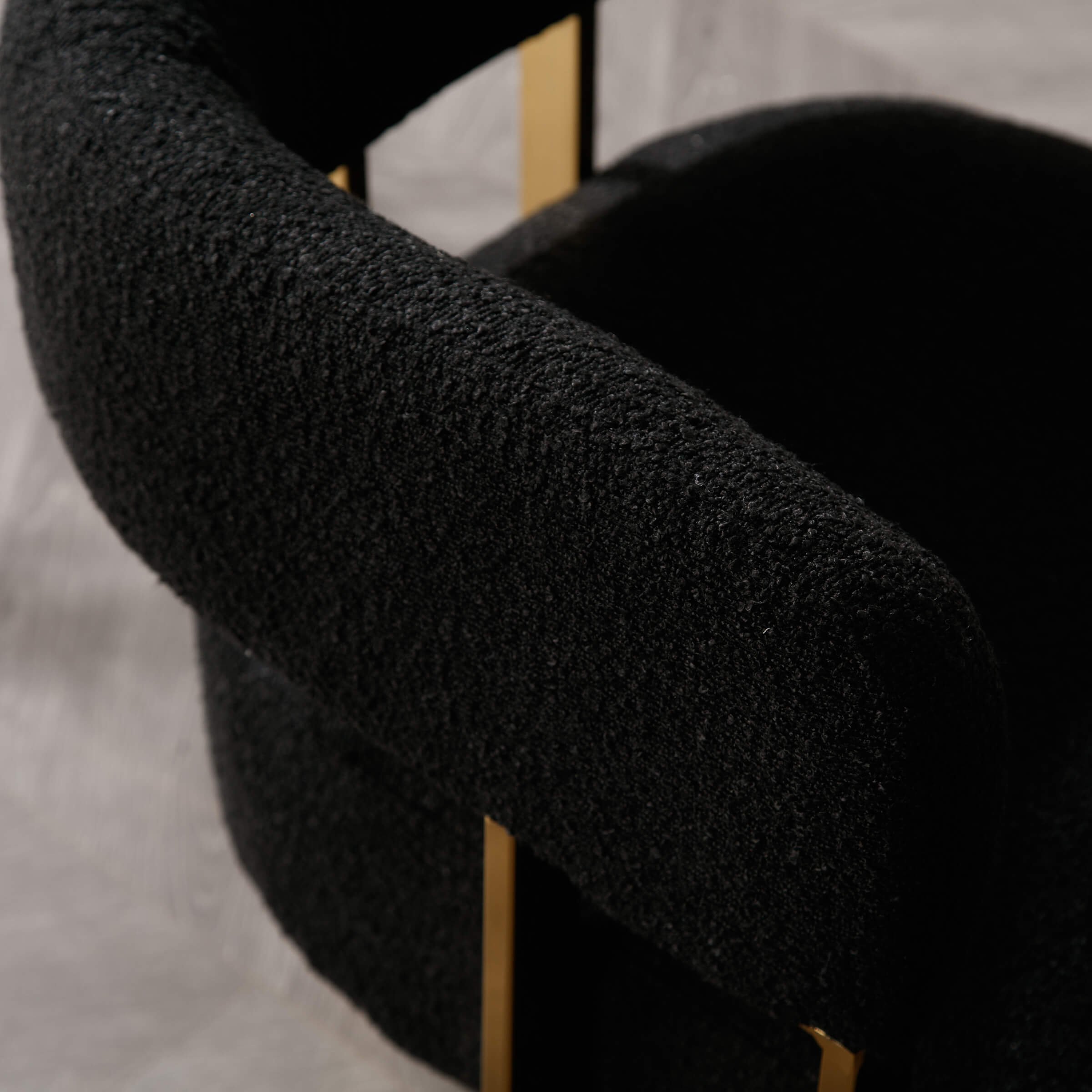 ZH4YOU Barrel Chair with Gold Metal Legs 1 PCS - 72005AC