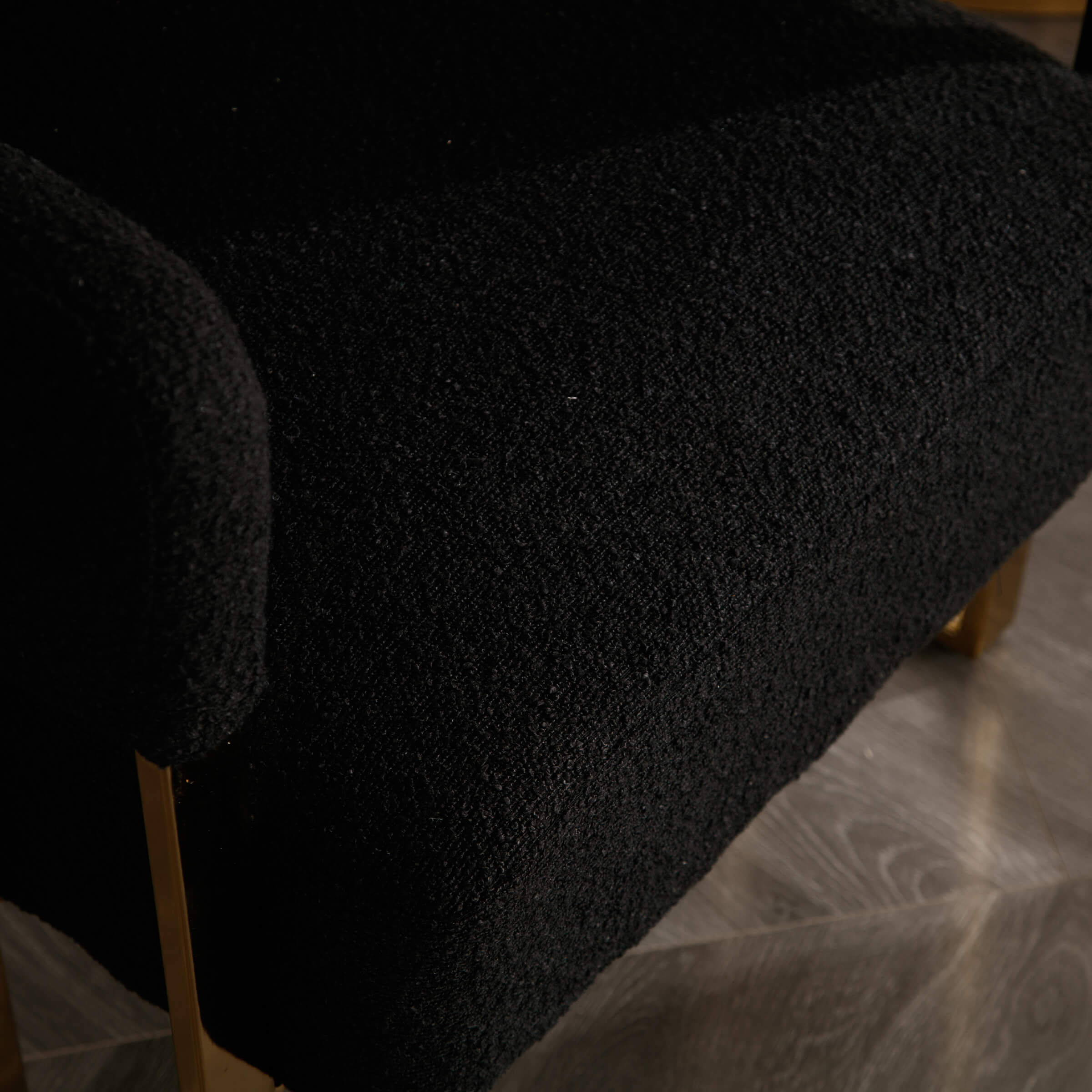 ZH4YOU Barrel Chair with Gold Metal Legs 1 PCS - 72005AC