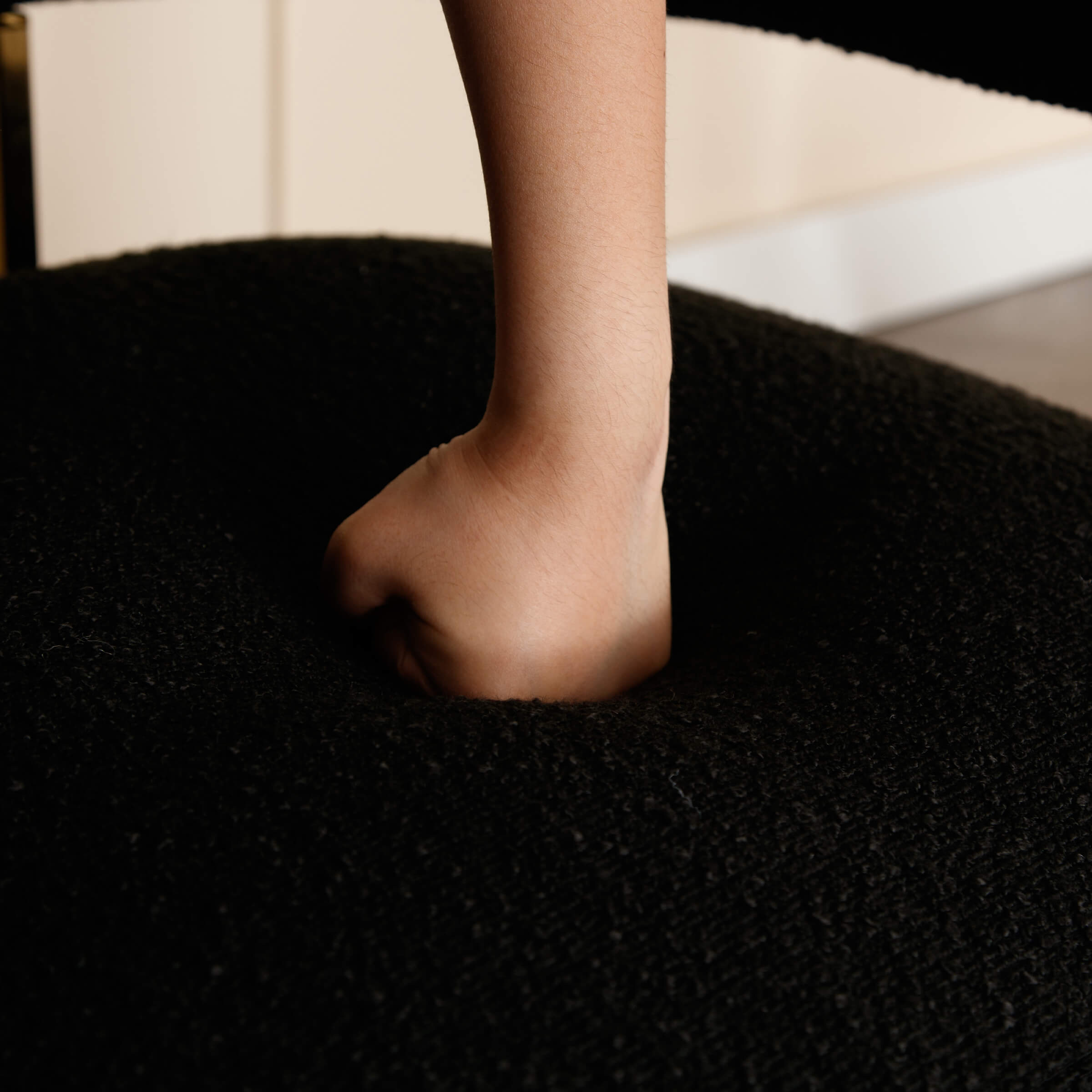 ZH4YOU Barrel Chair with Gold Metal Legs 1 PCS - 72005AC