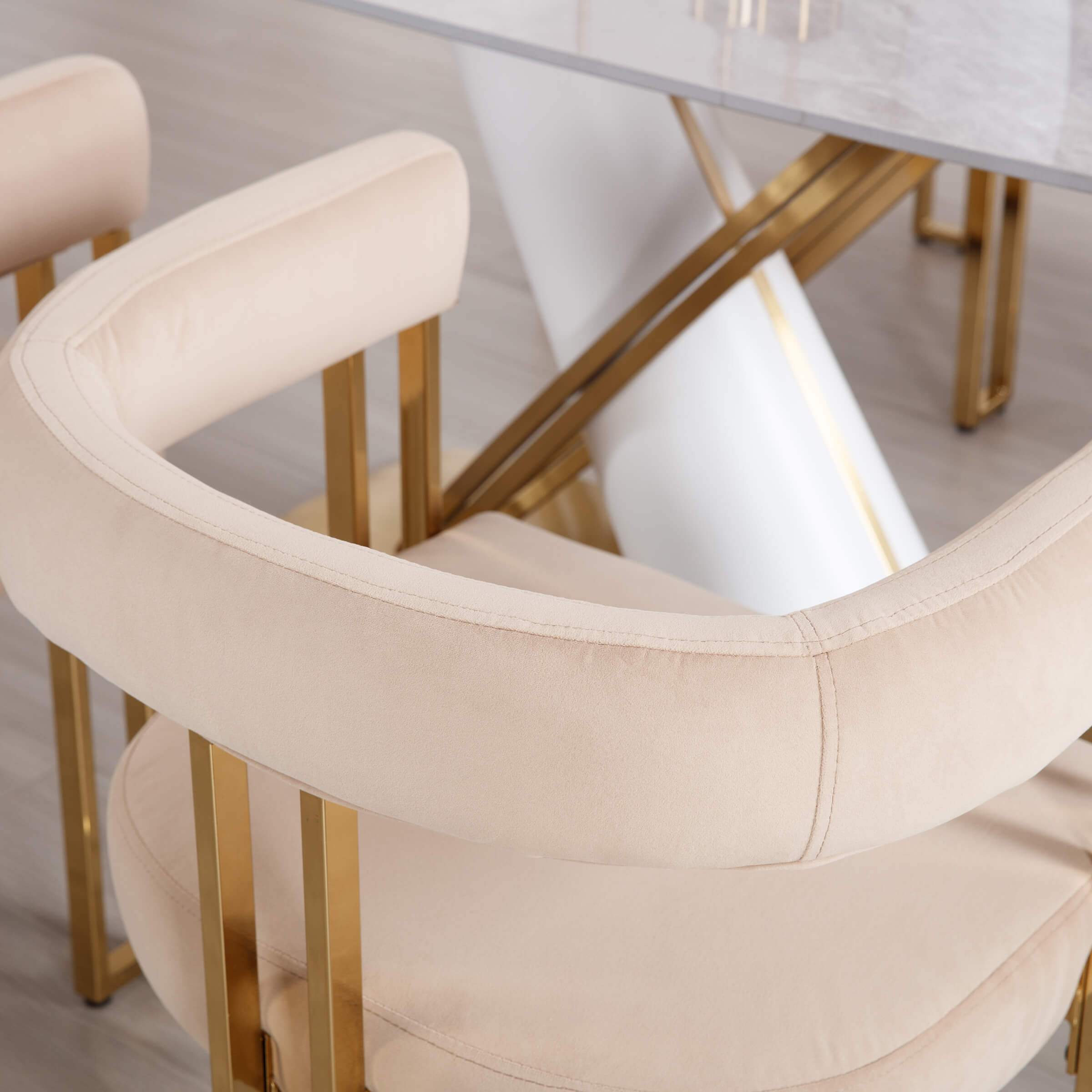 ZH4YOU Gold Metal Legs Dining Chairs Set of 2 - 73004DC