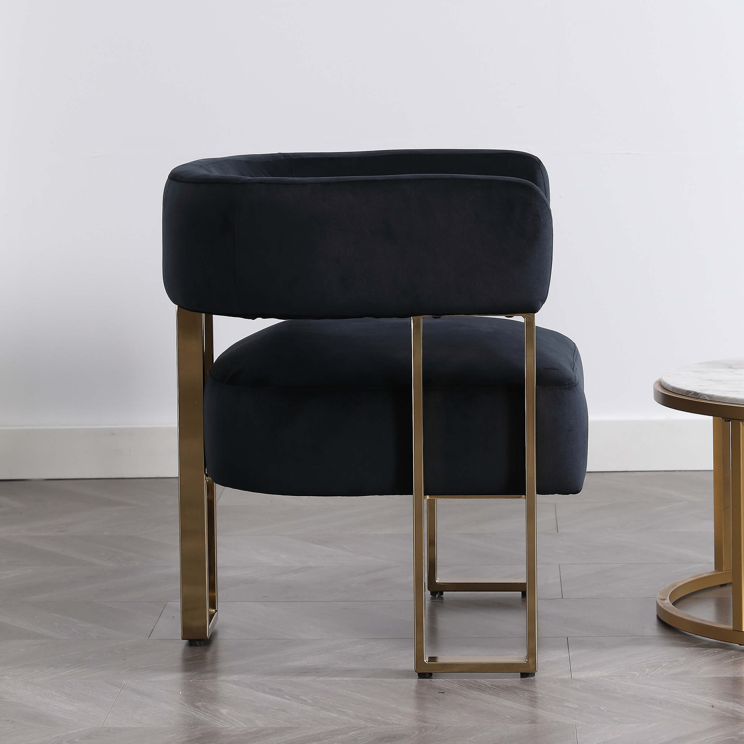 ZH4YOU Barrel Chair with Gold Metal Legs 1 PCS - 72005AC