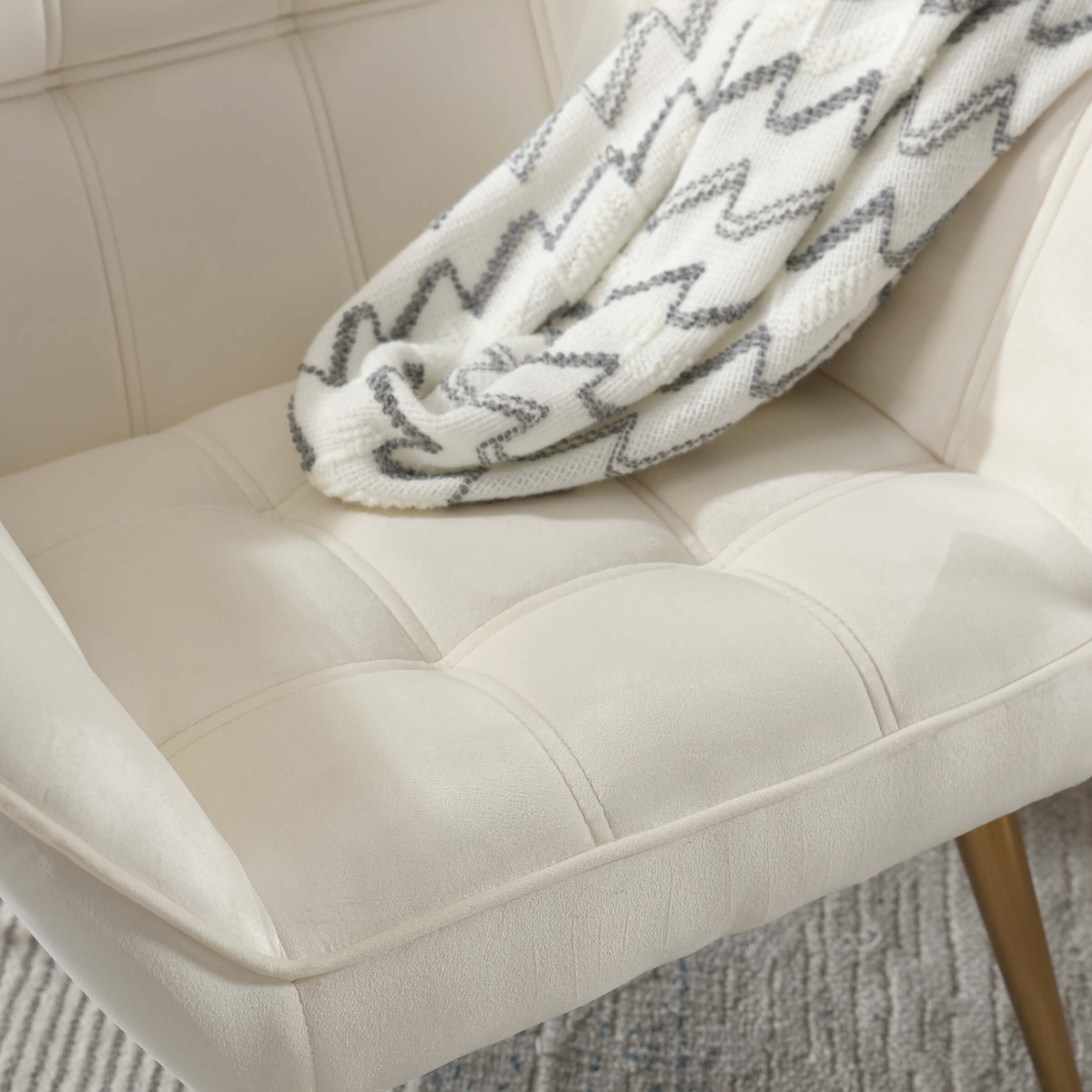 VESCASA Accent Chair with Ottoman - 8904AO