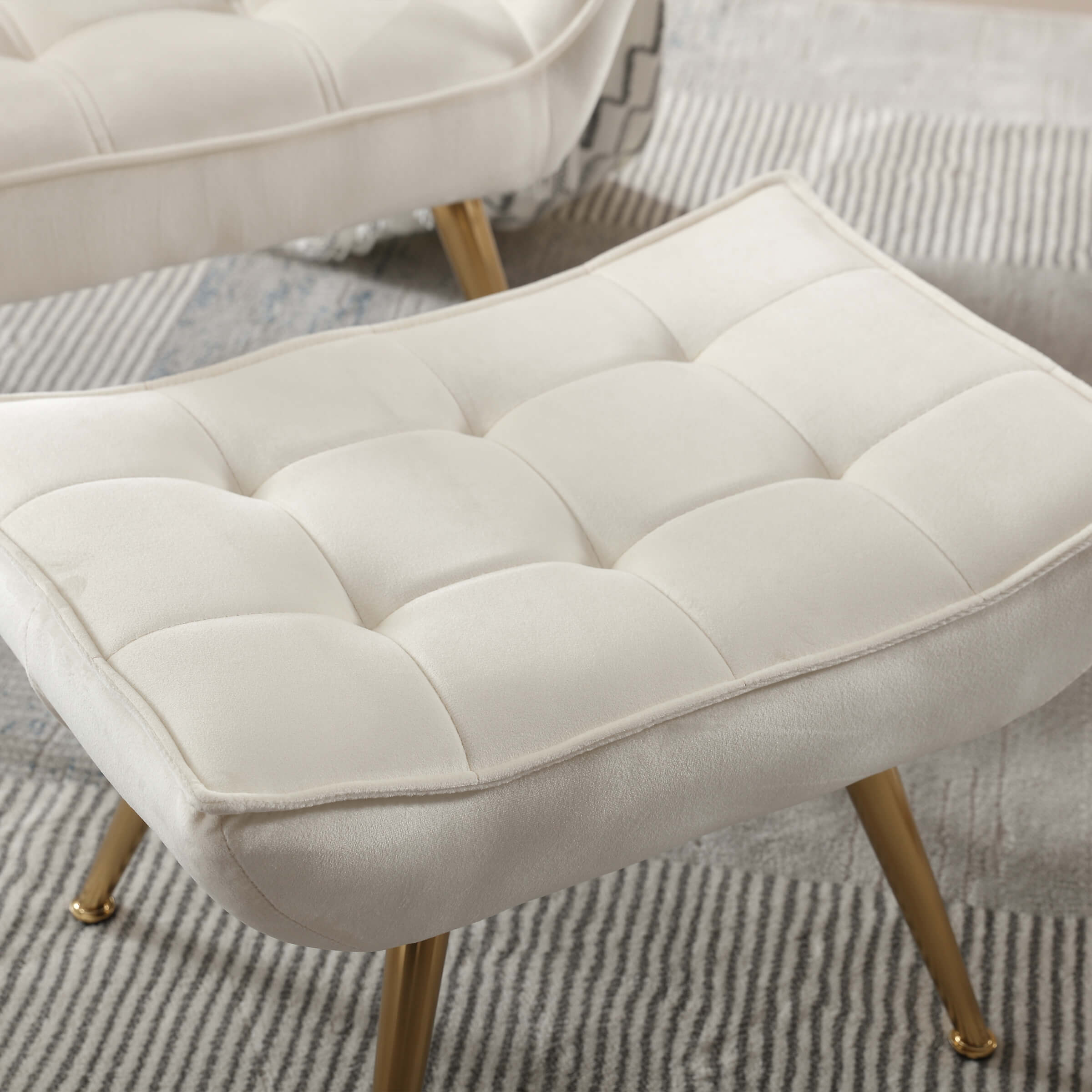 VESCASA Accent Chair with Ottoman - 8904AO