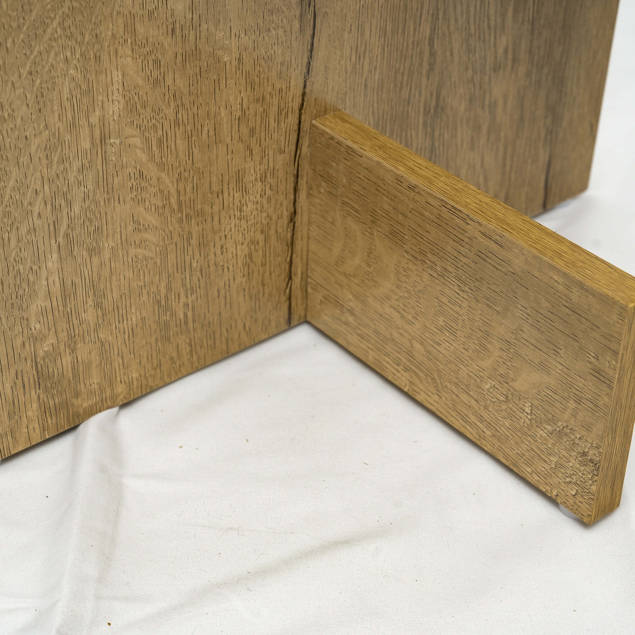 EALSON Vintage Side Table - 20225ST