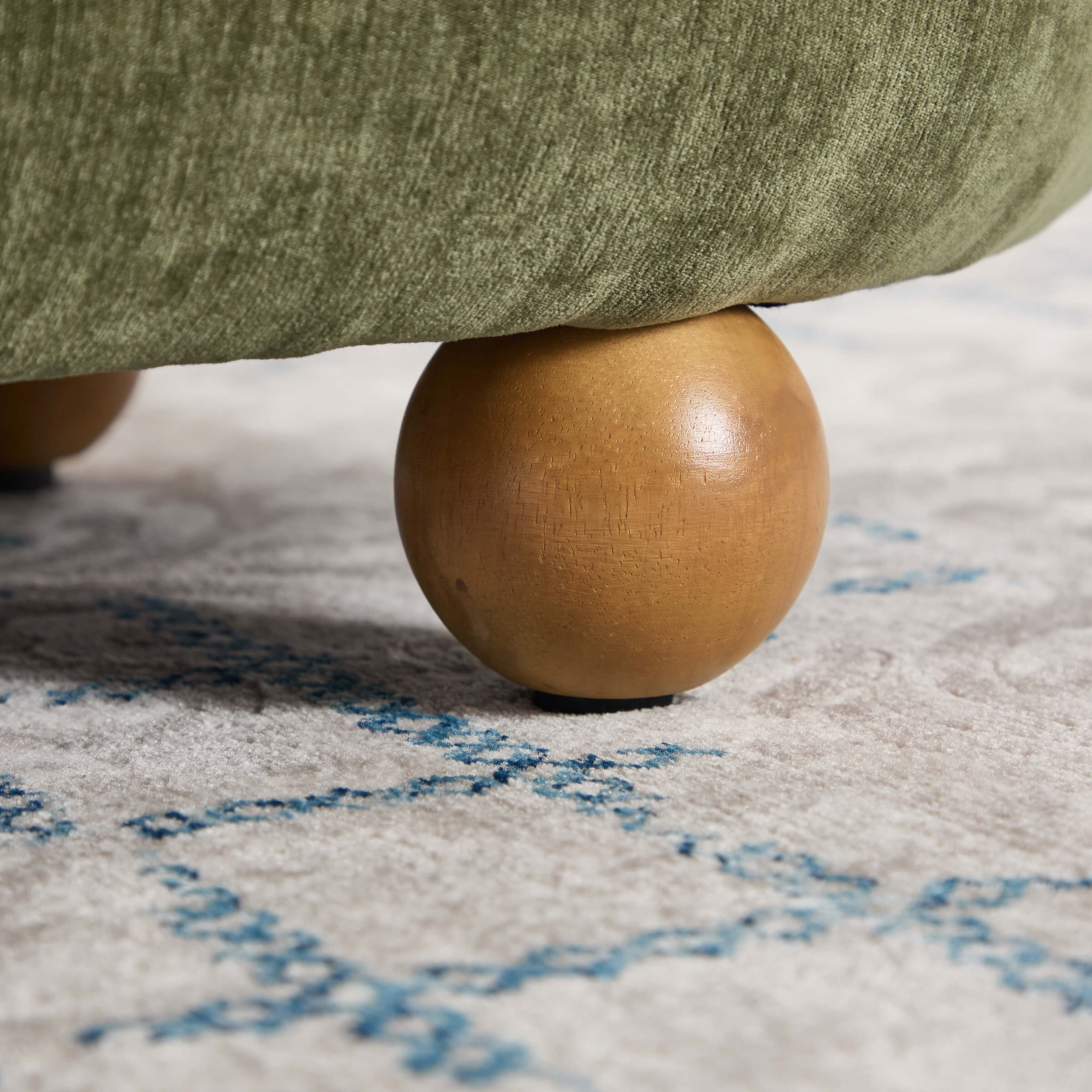Ottoman Bench with Round Solid Wood Legs-2685BH