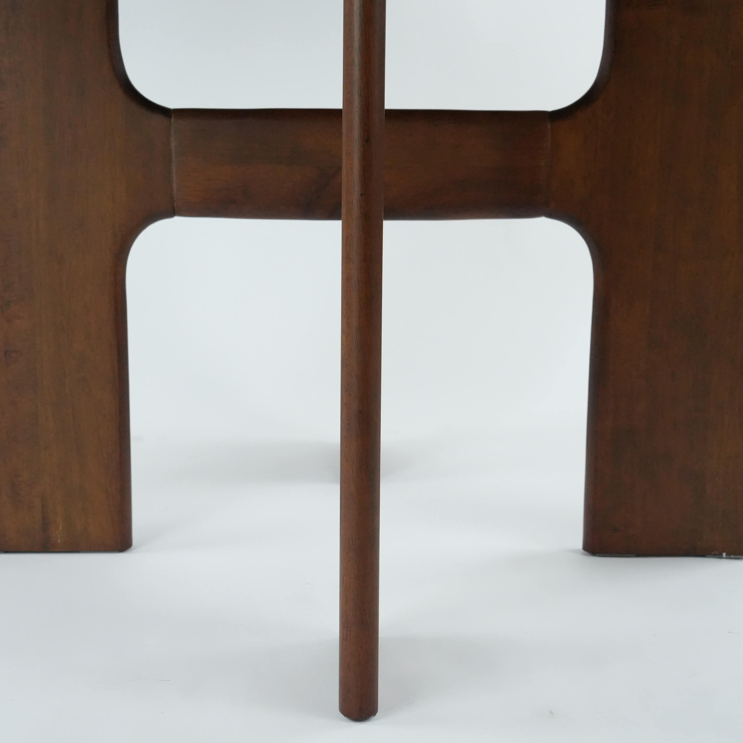 KMAX Round Solid Wood Dining Table for 4-6 People - 00015DT