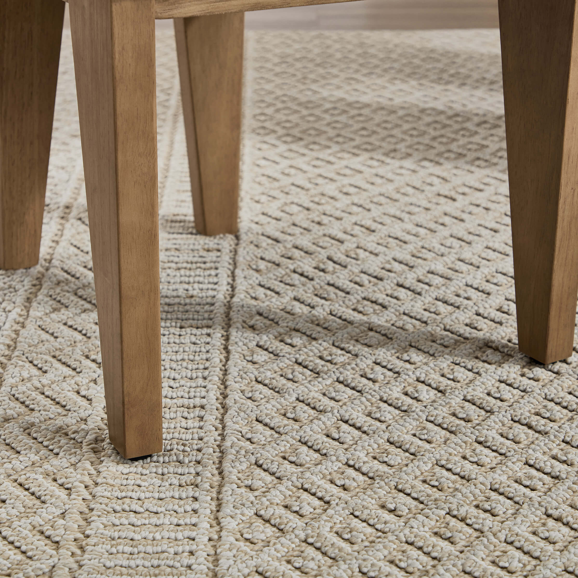 Chair leg and floor interaction