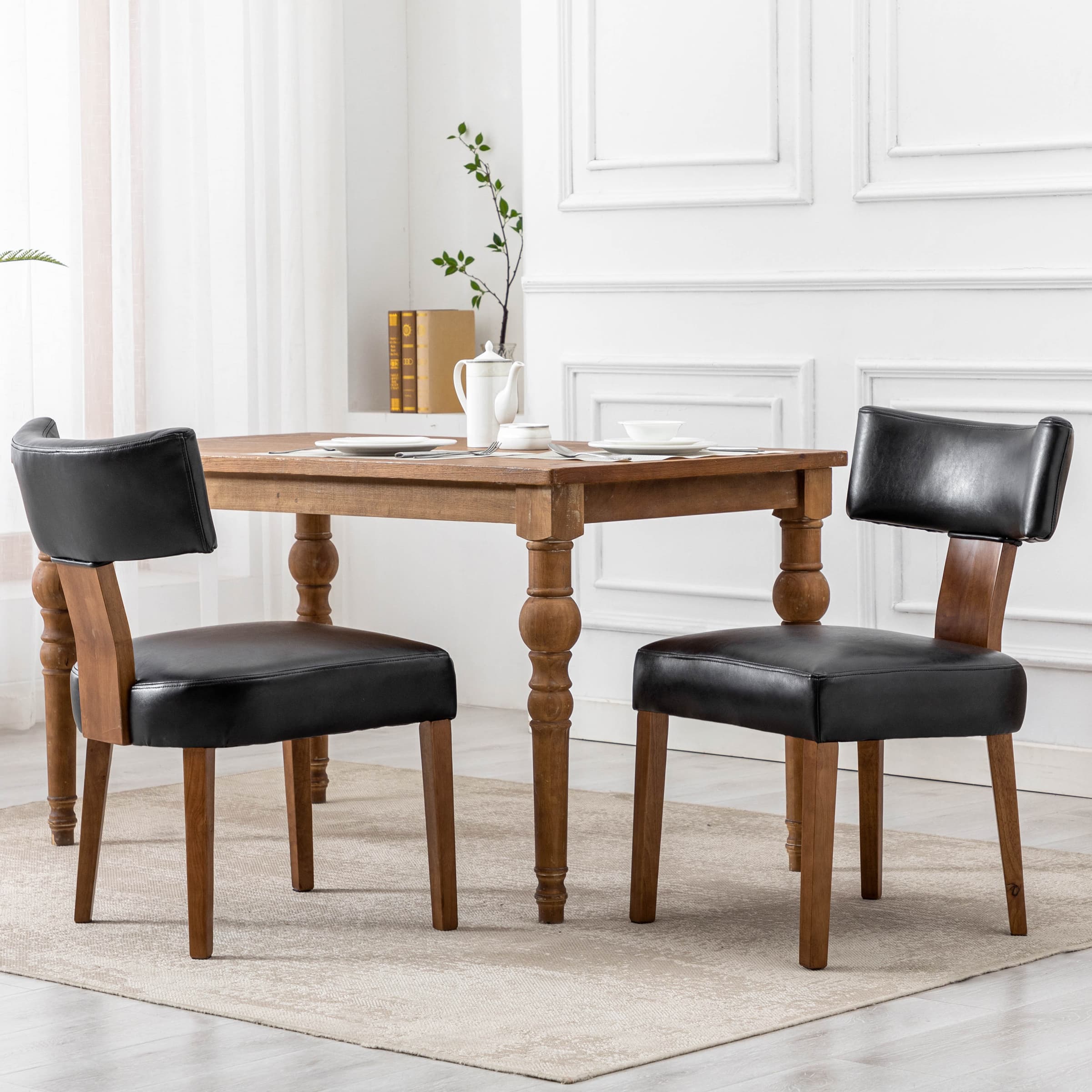 Four chairs around dining set
