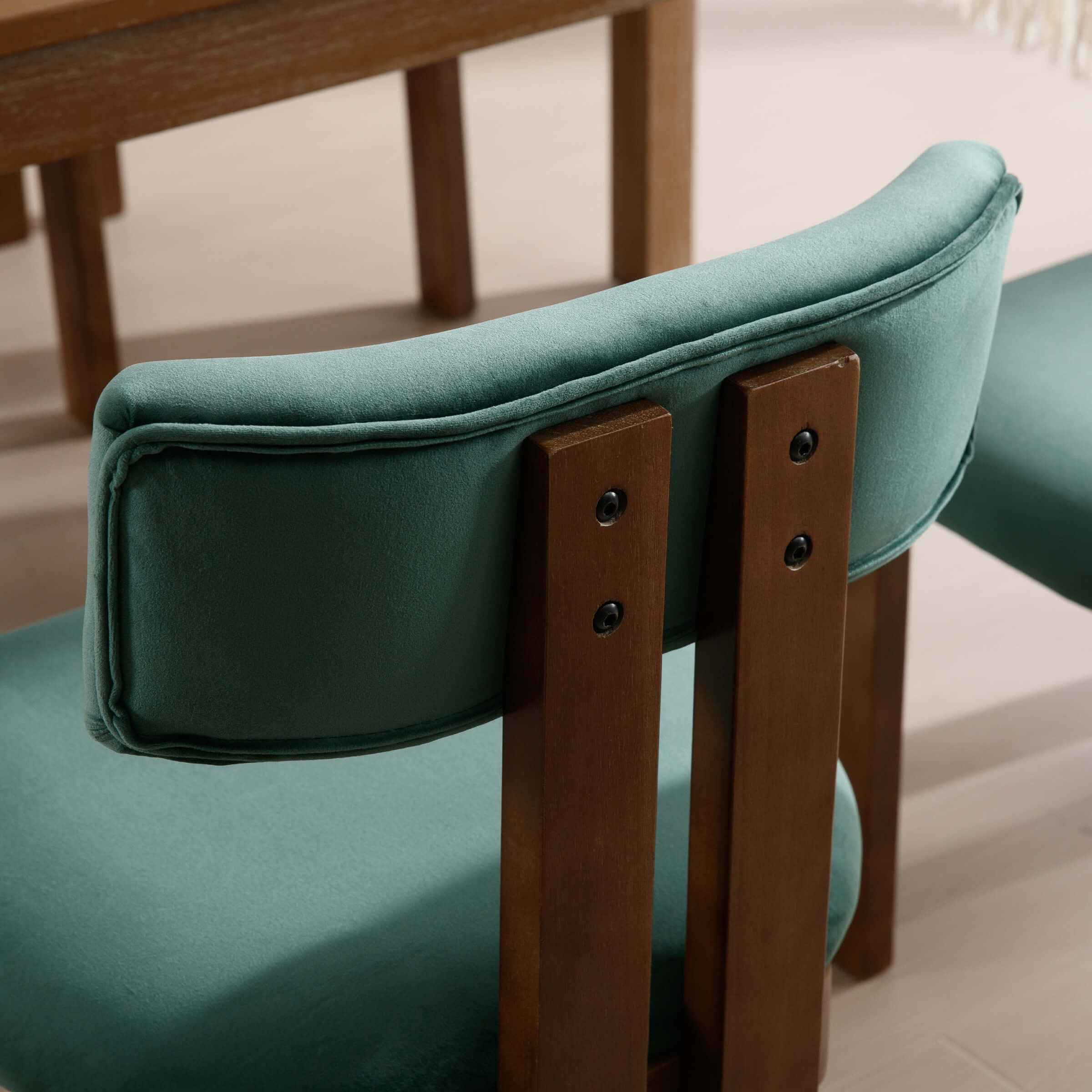 Back of chair with wooden rails in teal variant