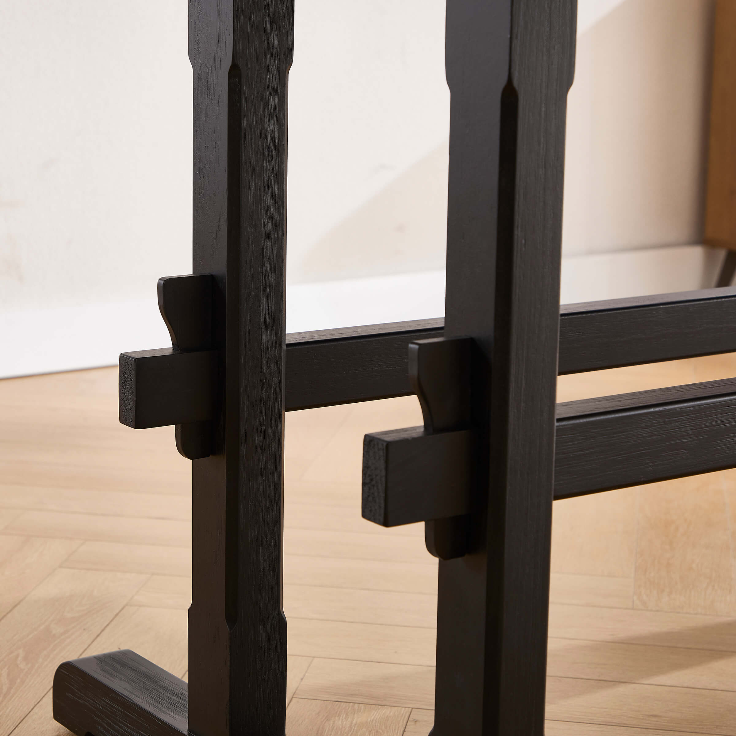 Pegged joints detail