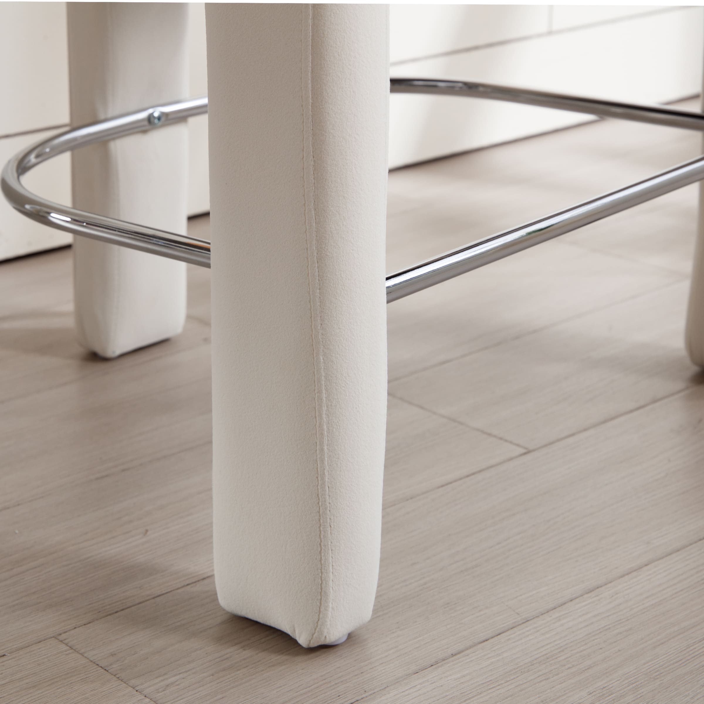 ROCITY 26'' Barrel Counter Stools 1 PCS - 55012CS