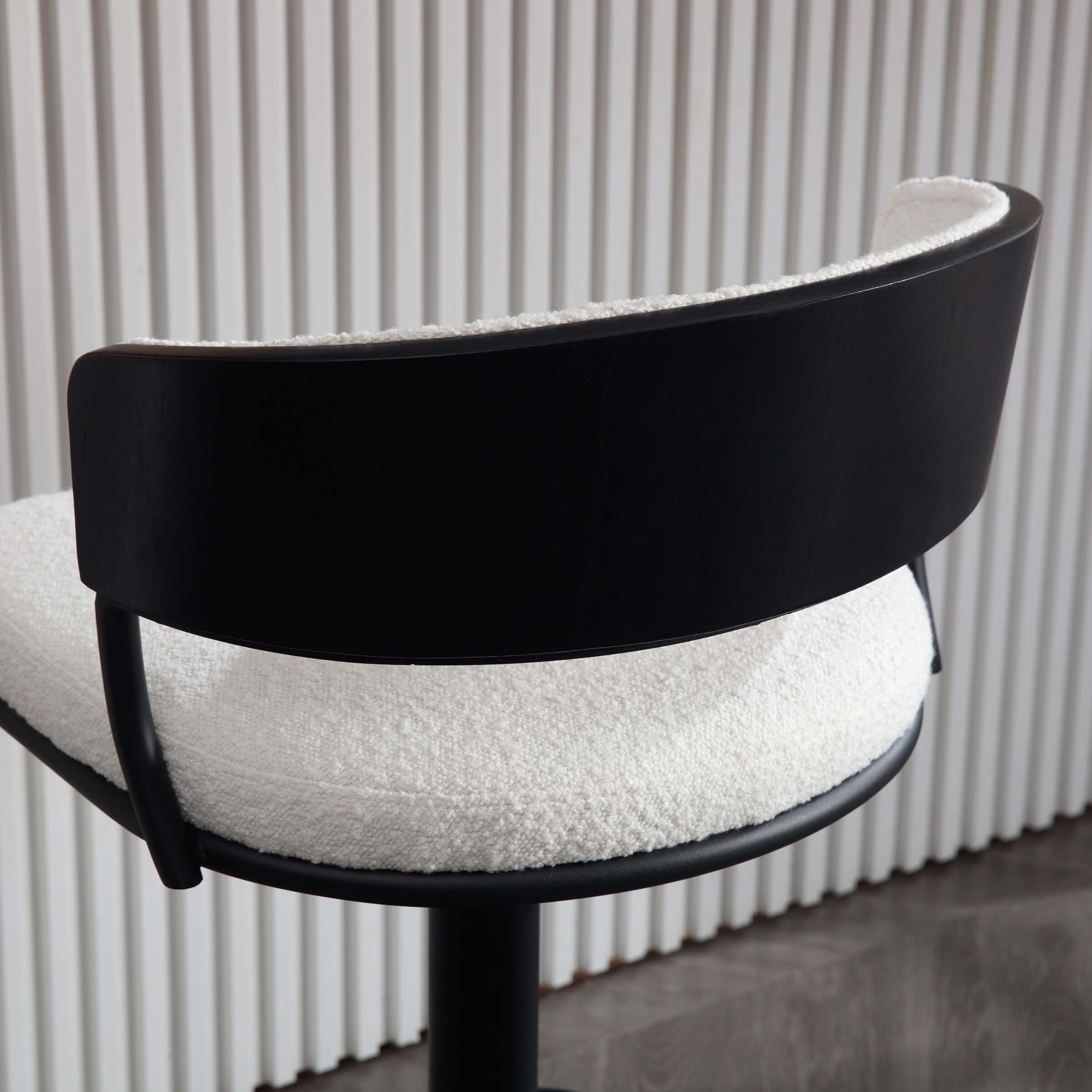 ROCITY Adjustable Modern Swivel Curved Back Bar Stools Set of 2 - 3184