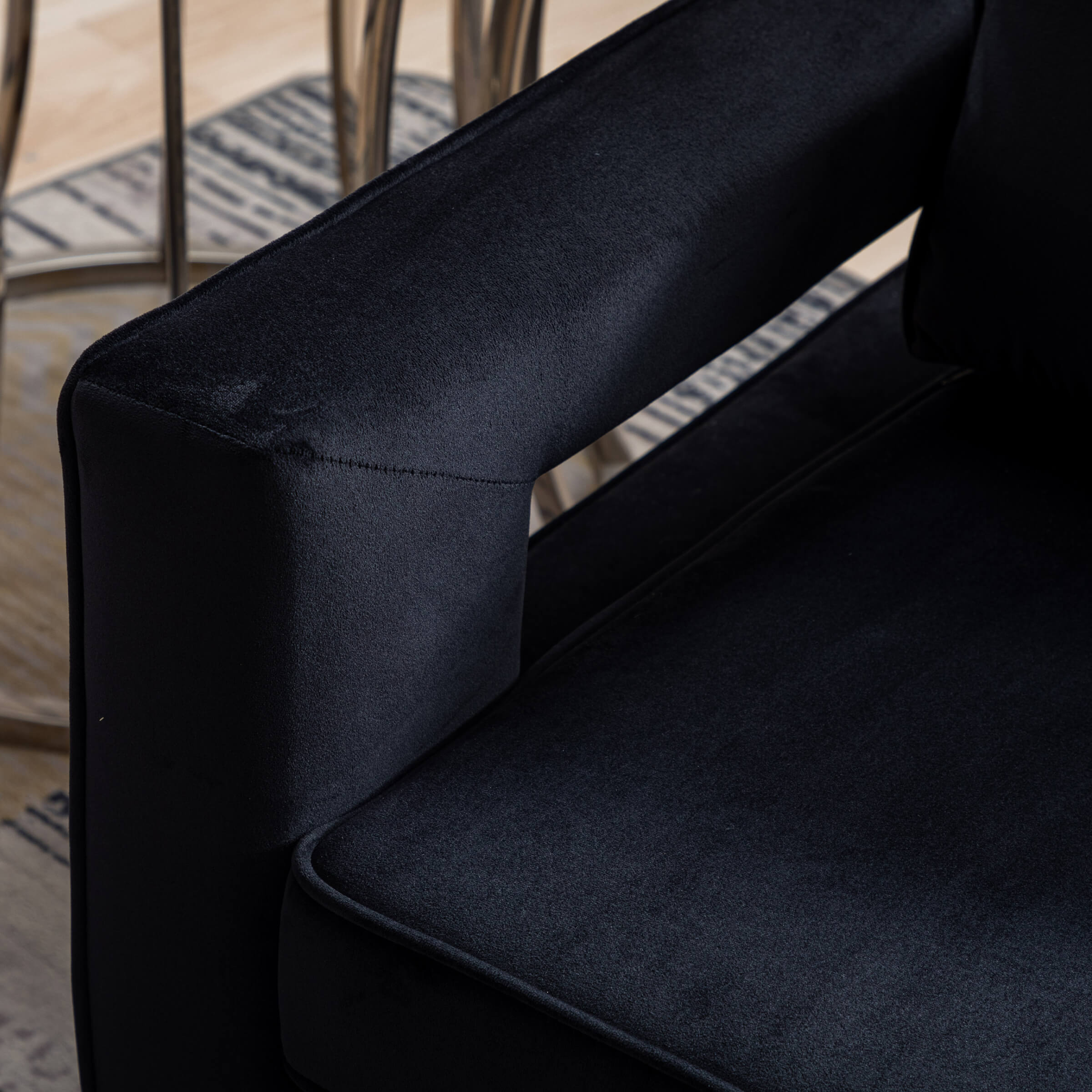 ZH4YOU Elegant Accent Chair 1 PCS - 20530AC