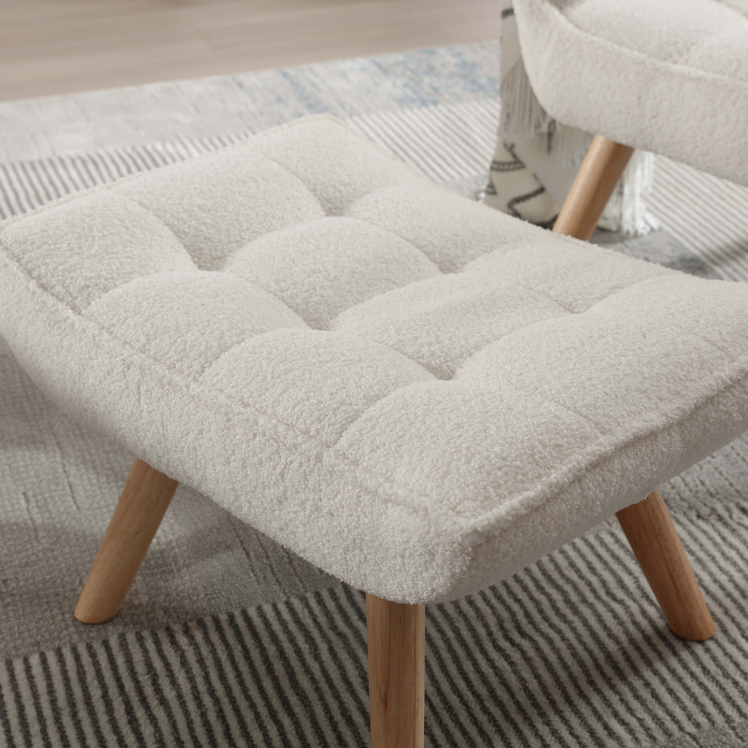 ZH4YOU Sherpa Accent Chair with Ottoman - 8904AO