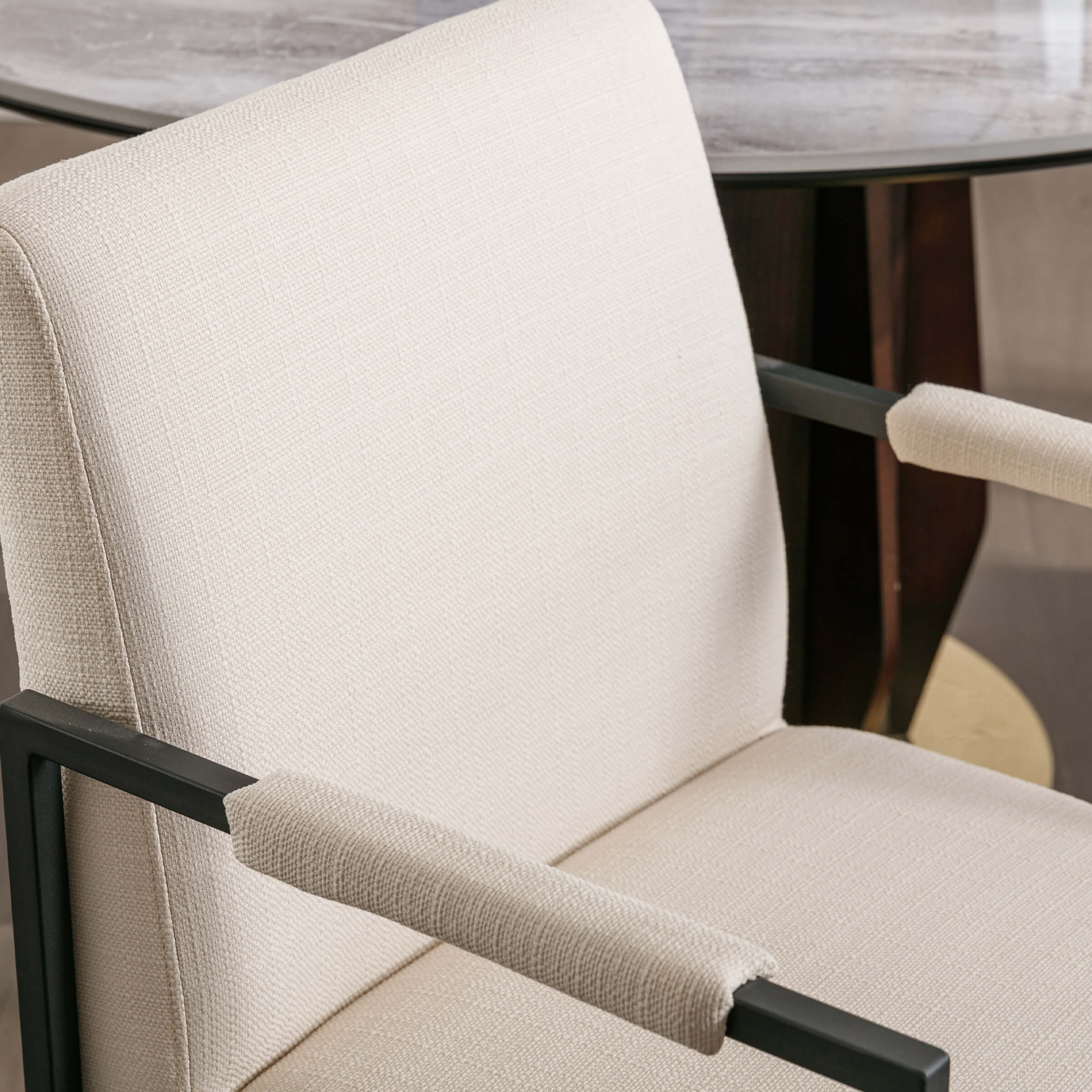 ZH4YOU Modern Dining Chairs with Metal Legs Set of 2 - 5104DC