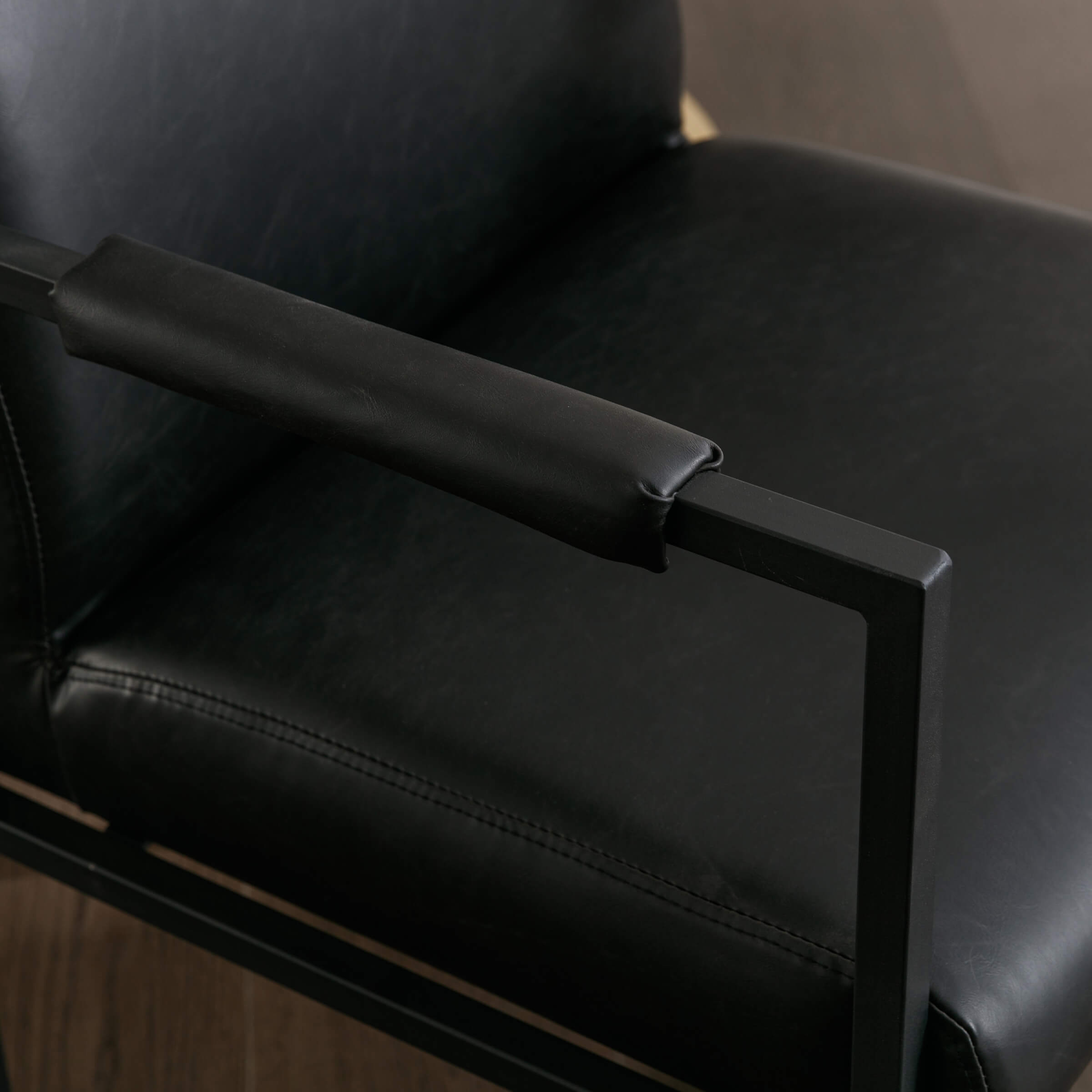 ZH4YOU Modern Dining Chairs with Metal Legs Set of 2 - 5104DC
