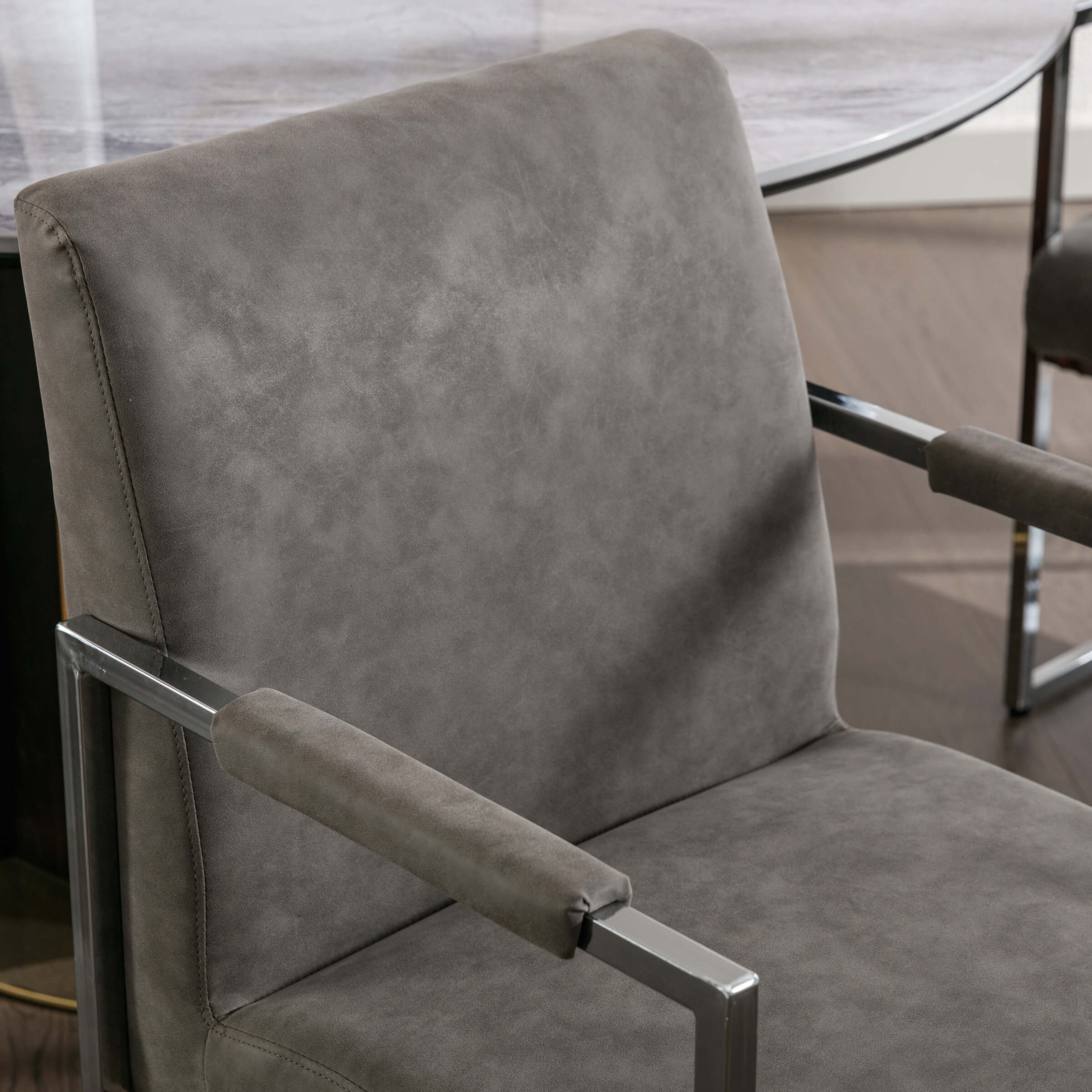 ZH4YOU Modern Dining Chairs with Metal Legs Set of 2 - 5104DC