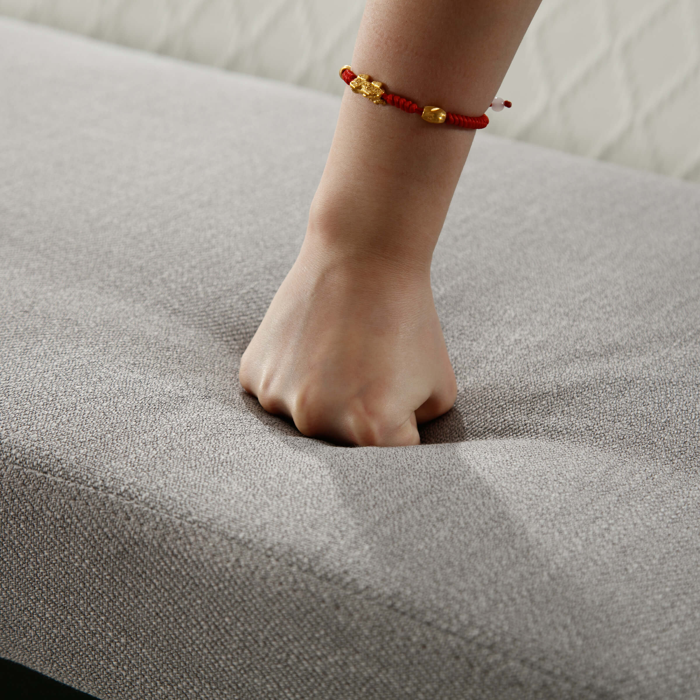 ZH4YOU 45" Modern Ottoman Bench for Bedroom - 1013BH